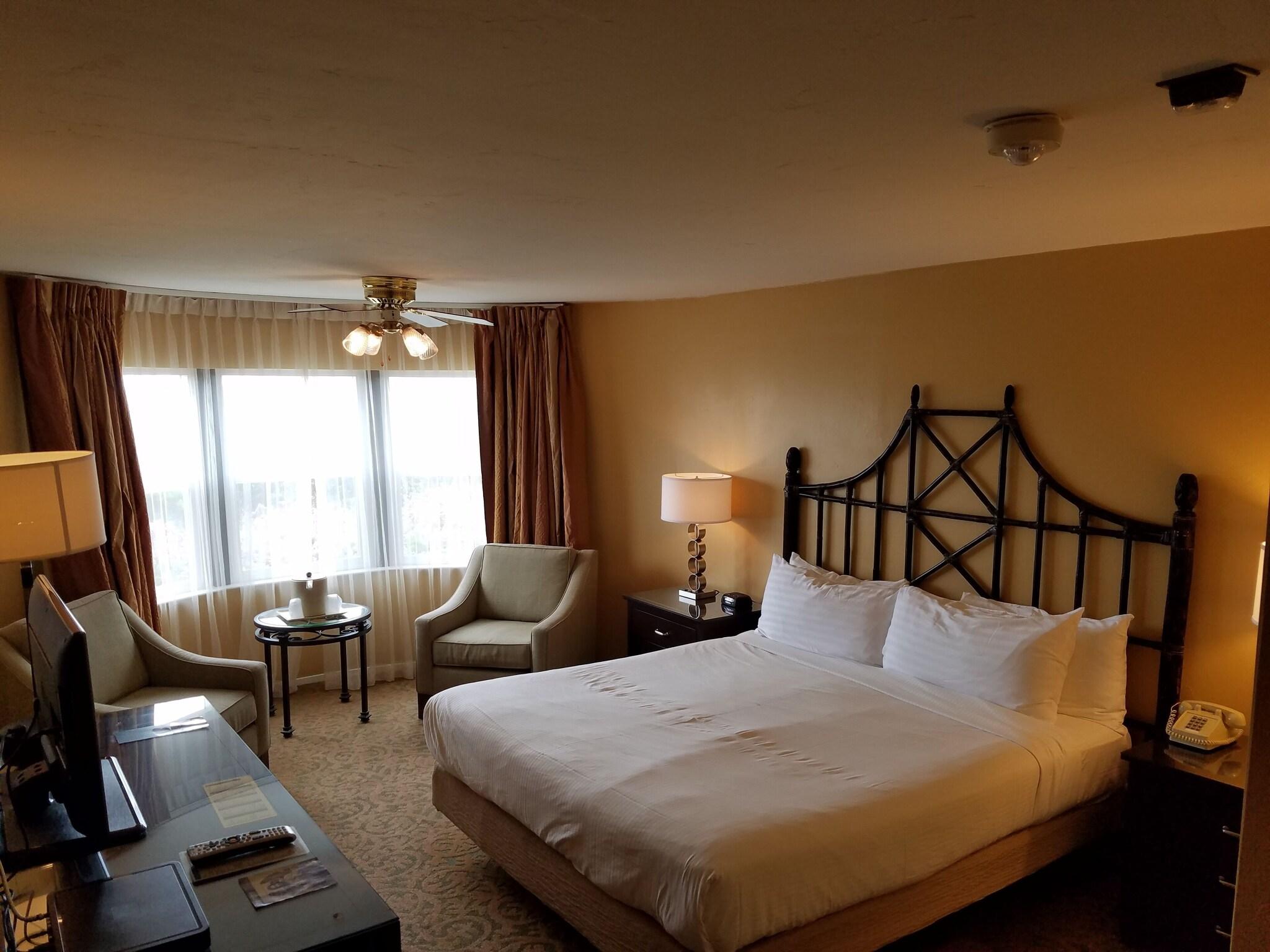 Junior Suite King Size Bed