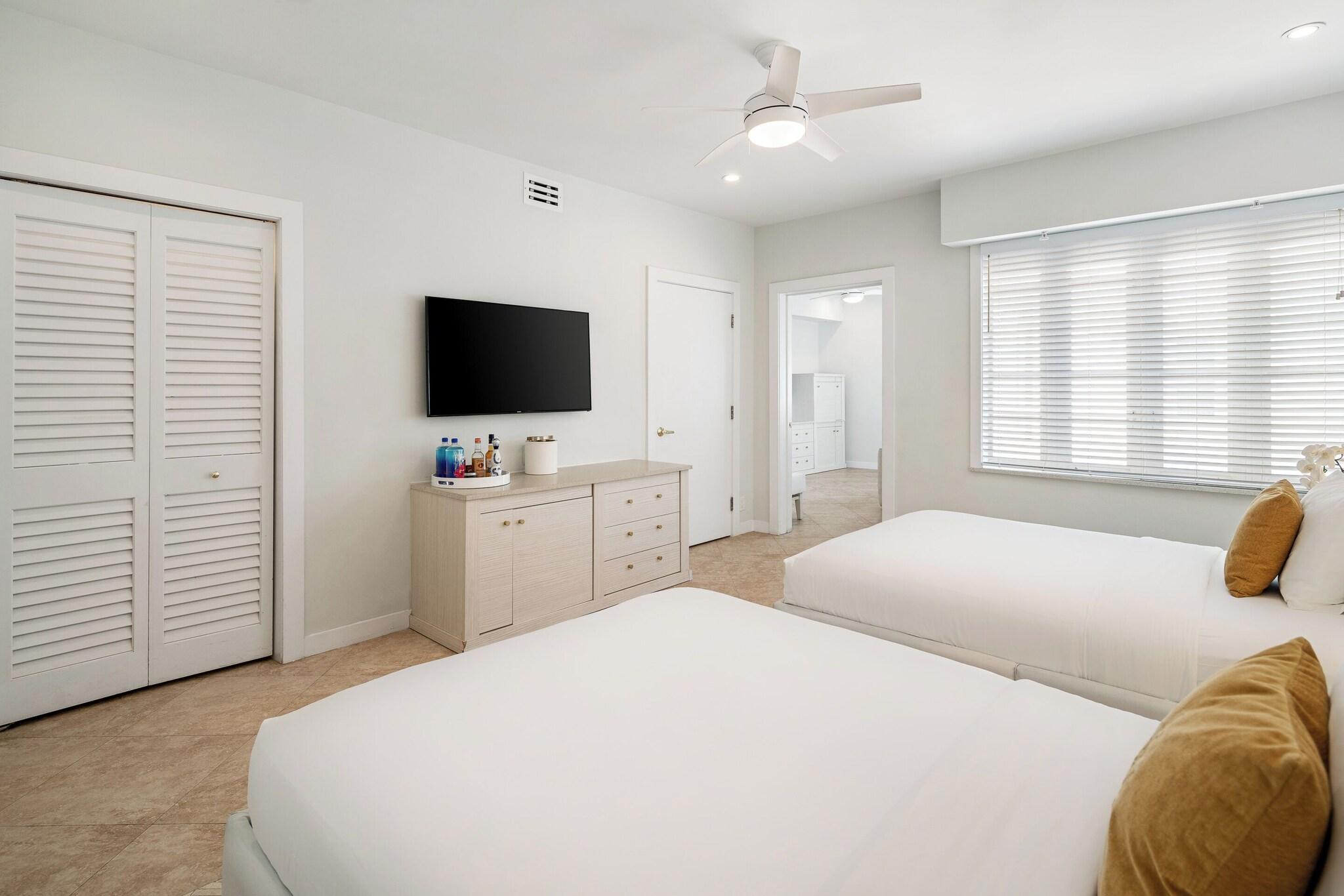 Suite Accessible Two Double Beds