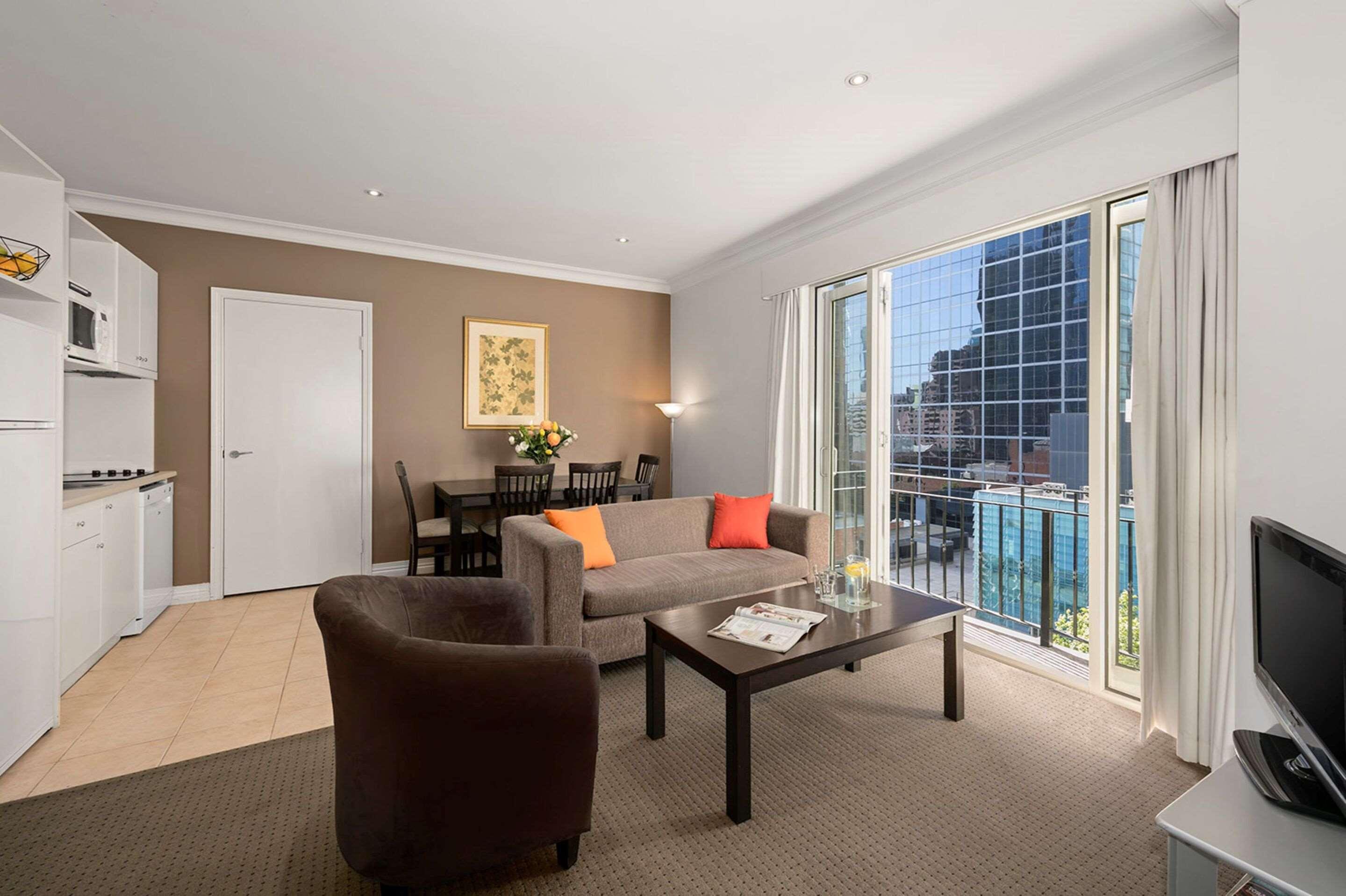 Apartment Capacity 4