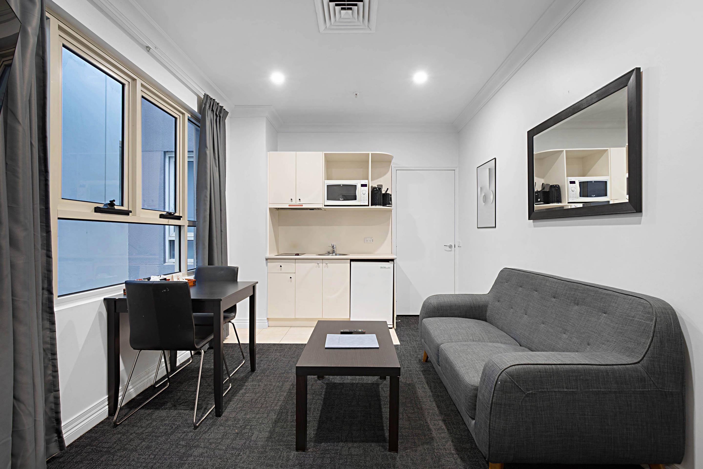 Apartment Queen Size Bed