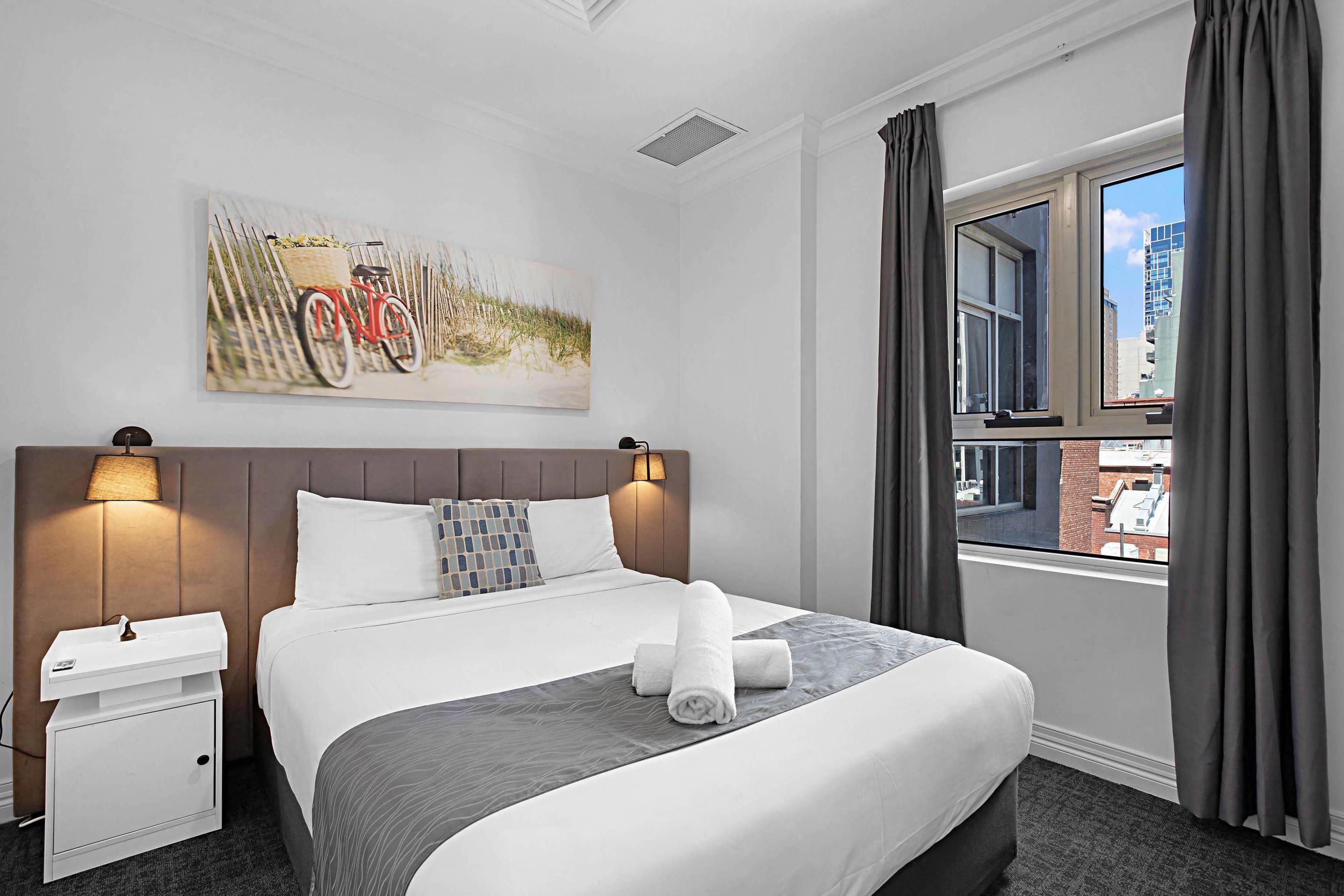 Apartment Queen Size Bed