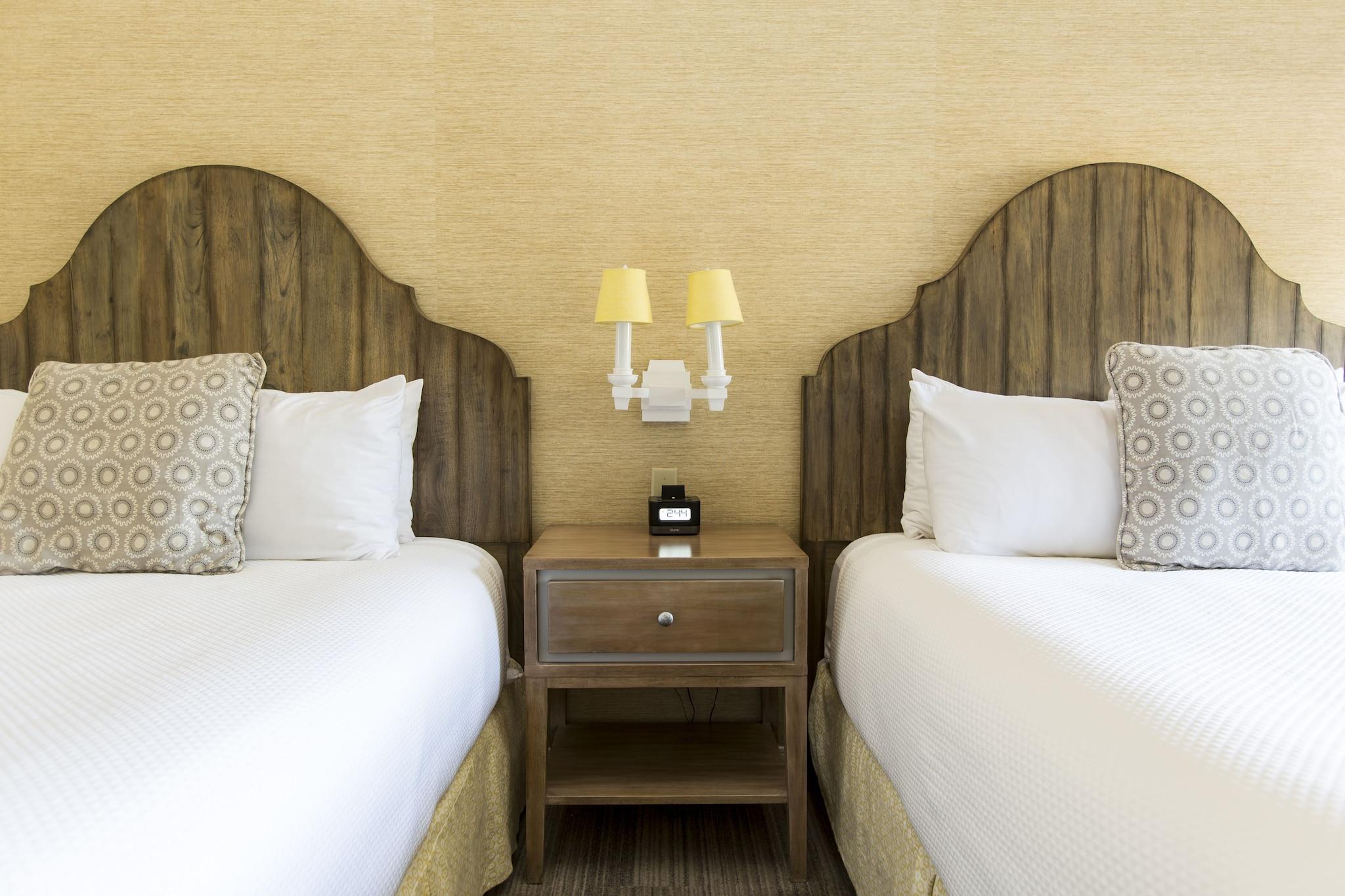 Double Two Queen Beds