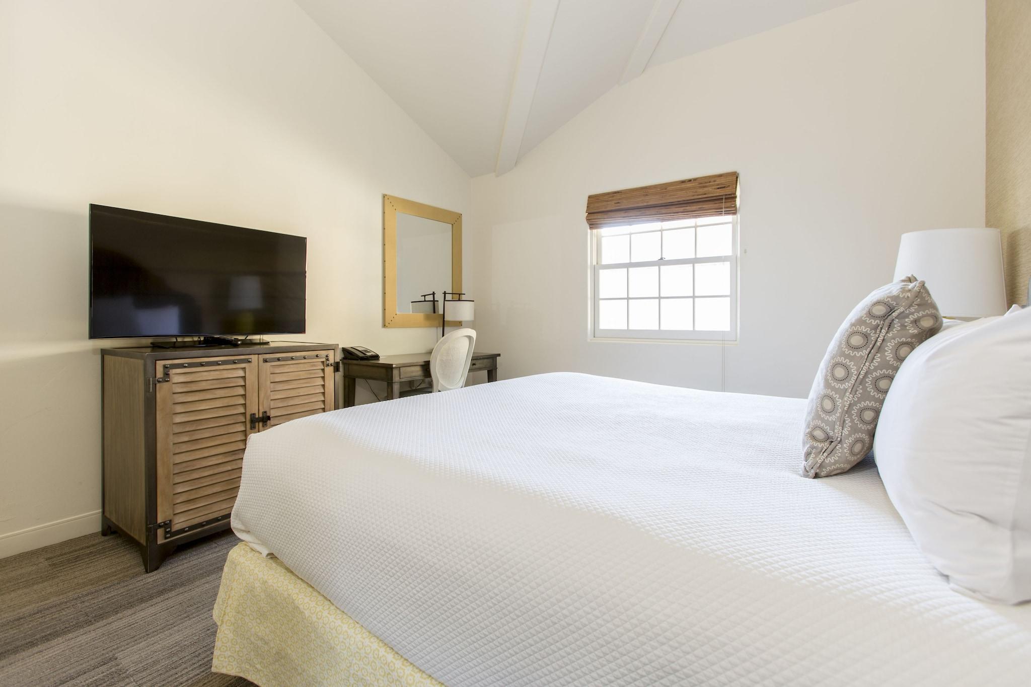 Double Deluxe Partial Ocean View