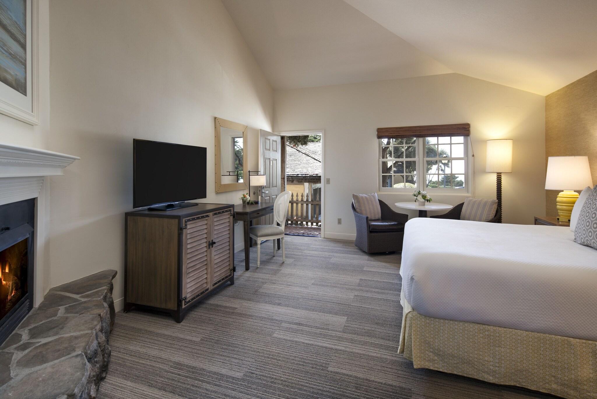 Double Queen Size Bed