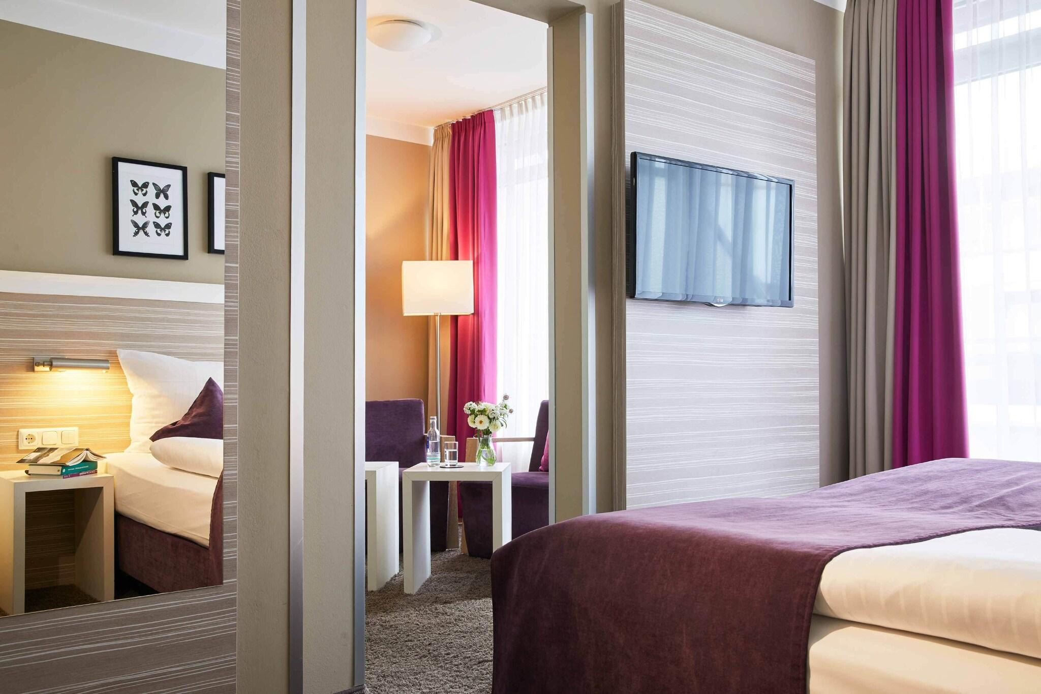 Studio King Size Bed