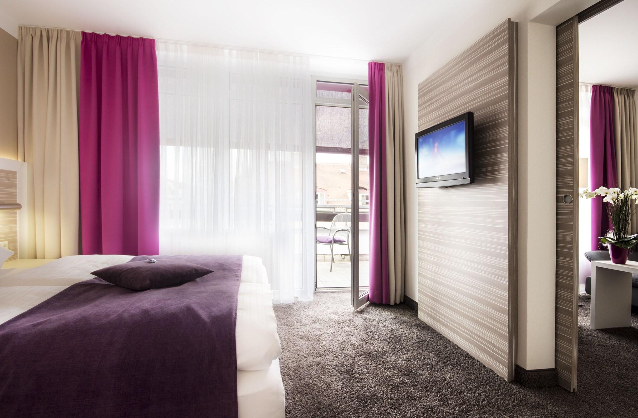 Studio King Size Bed