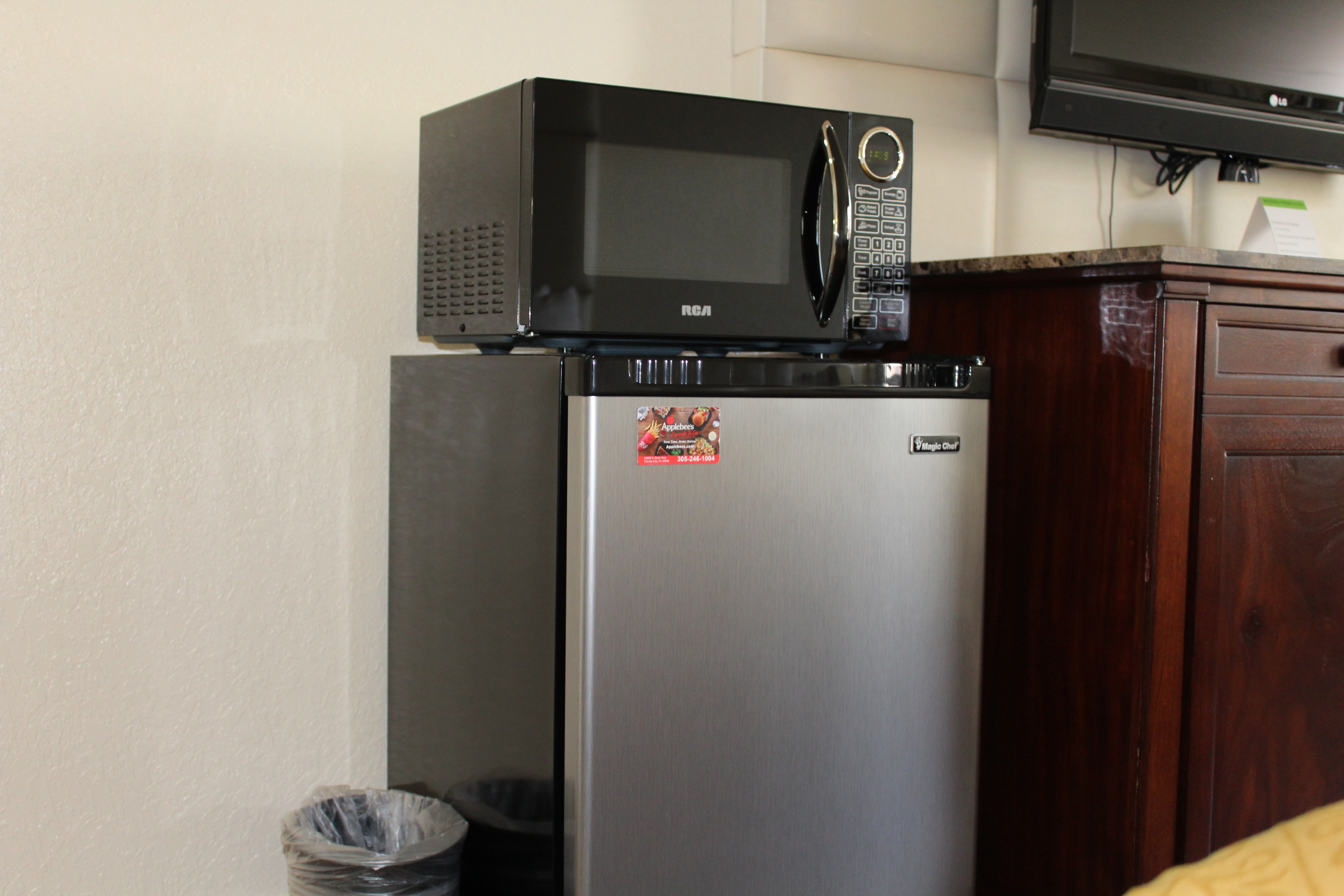 Quadruple Two Queen Beds