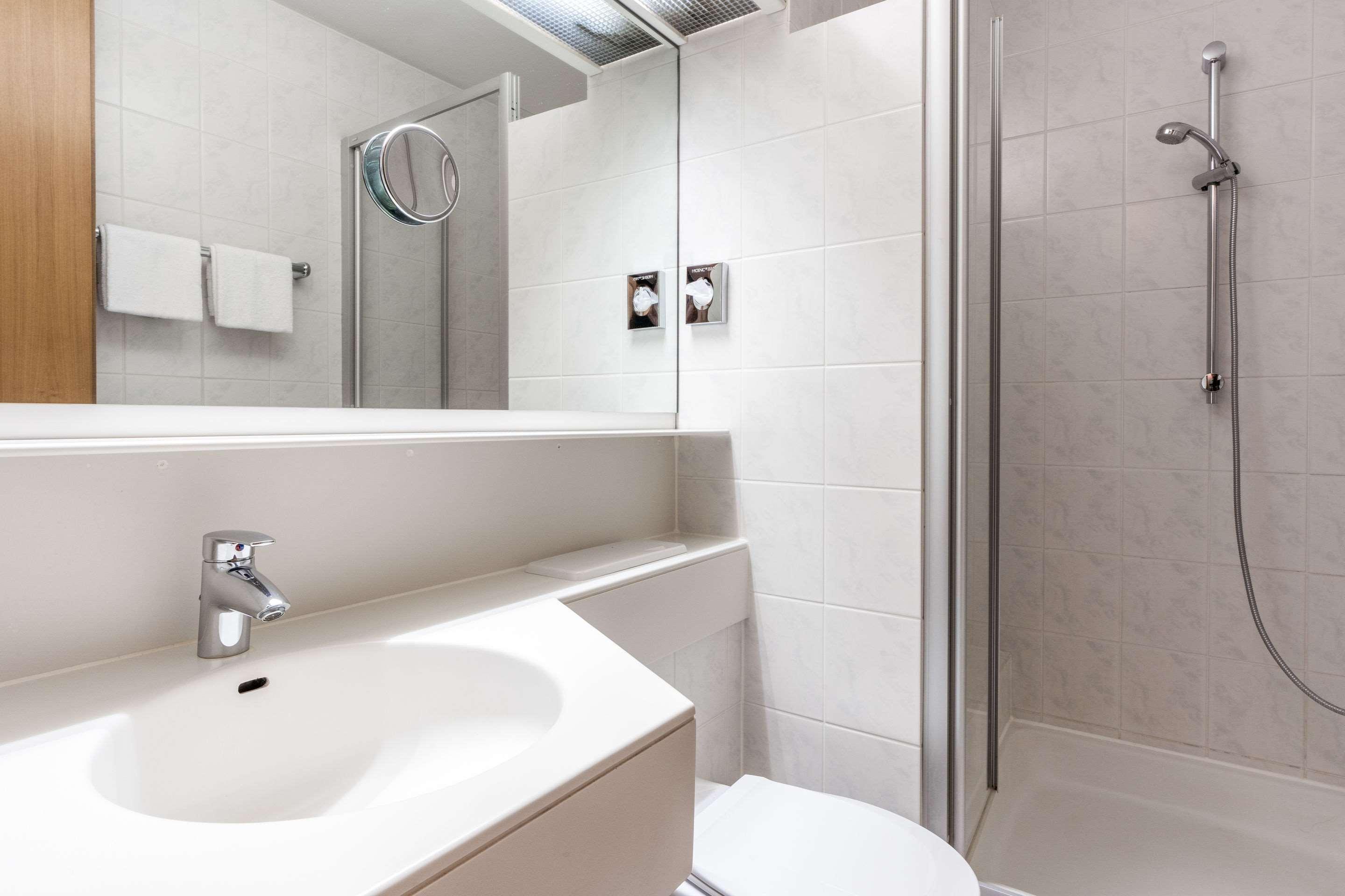 Double Queen Bed Non Smoking