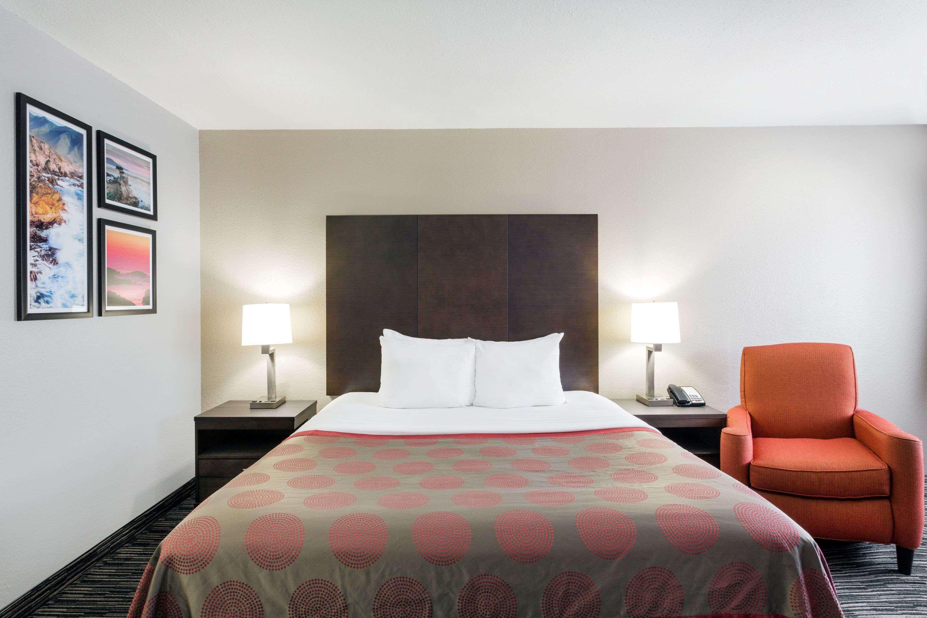 Double King Bed Non Smoking