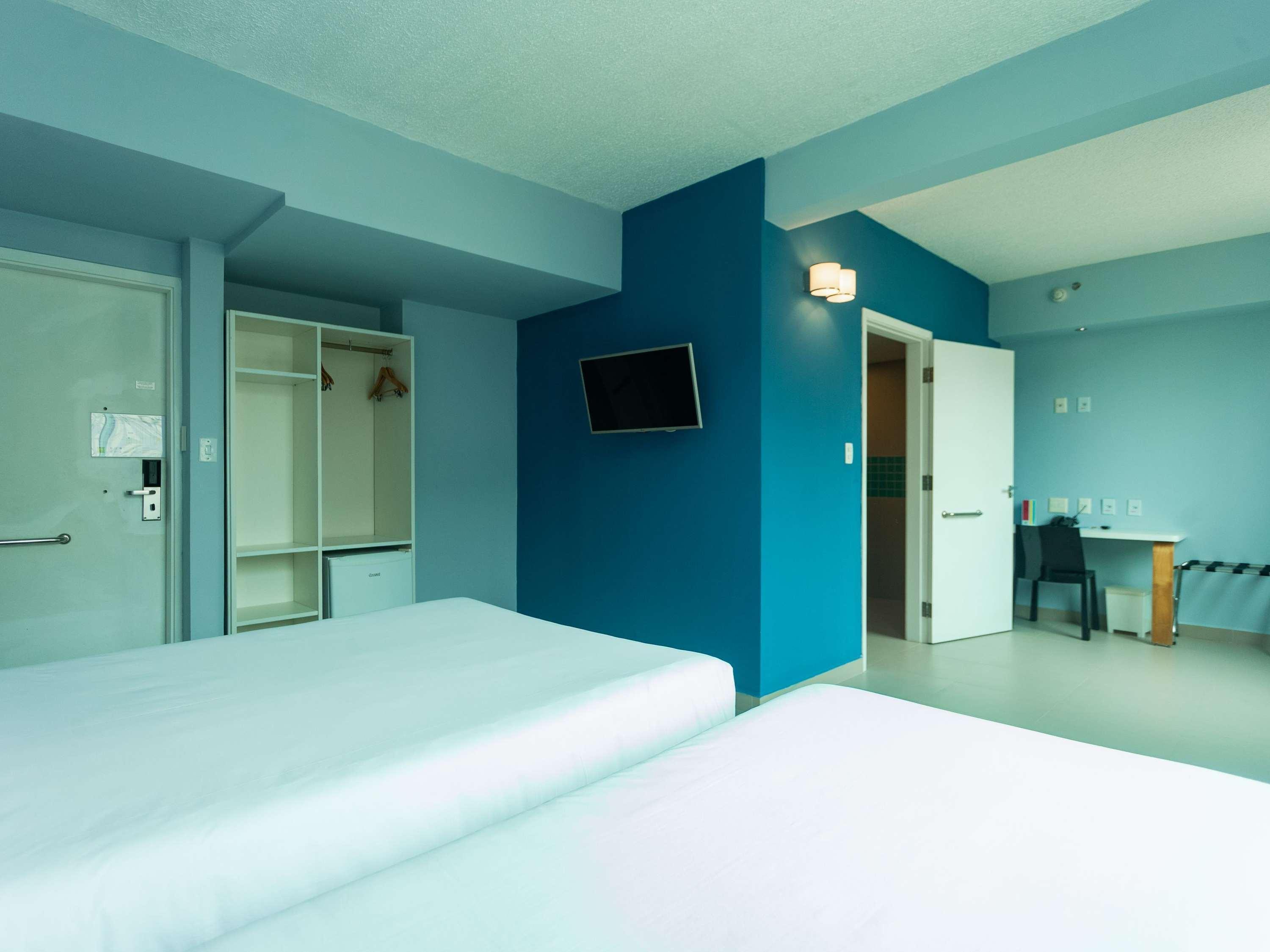 Apartment Queen Size Bed