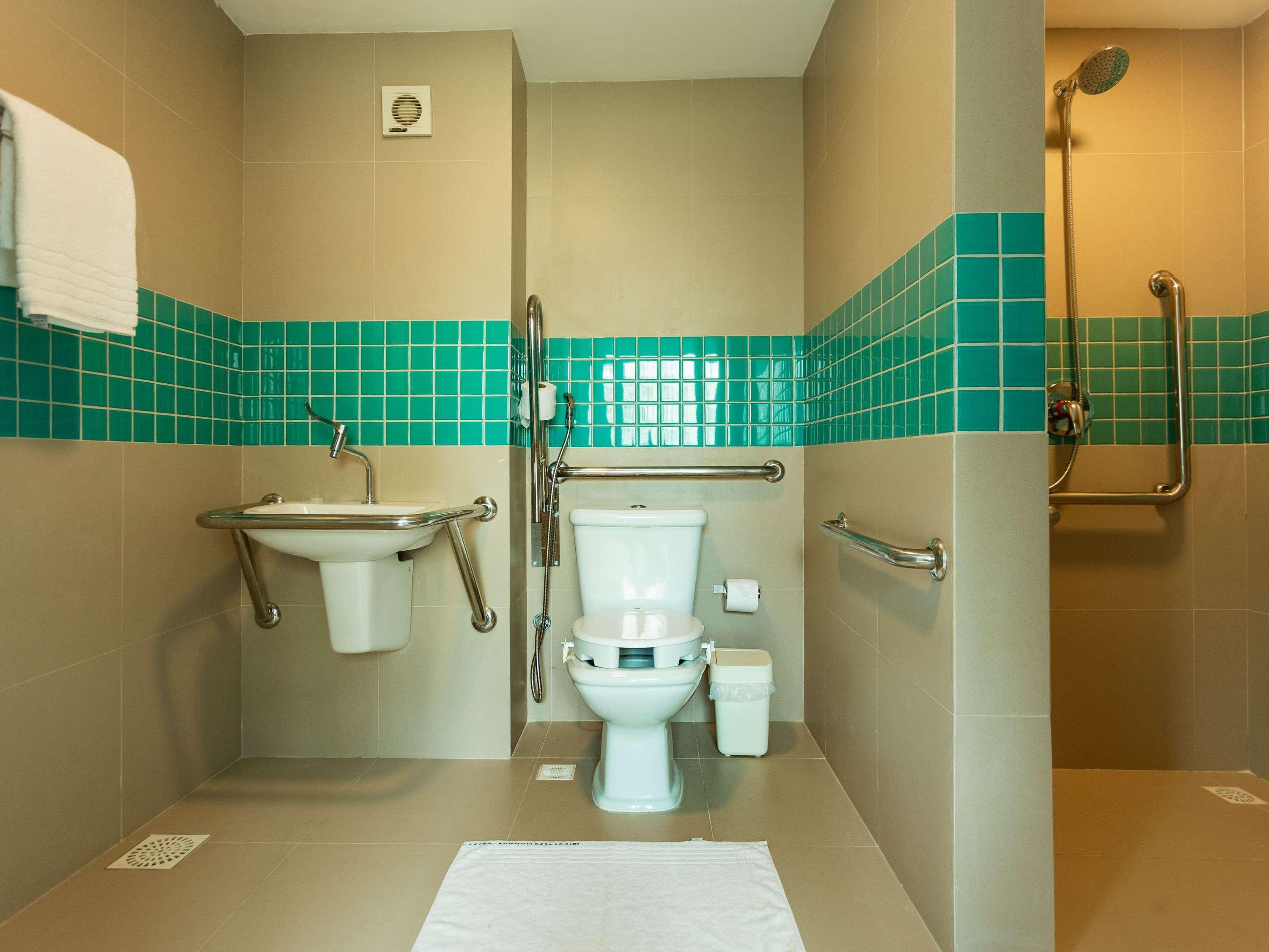 Apartment Queen Size Bed