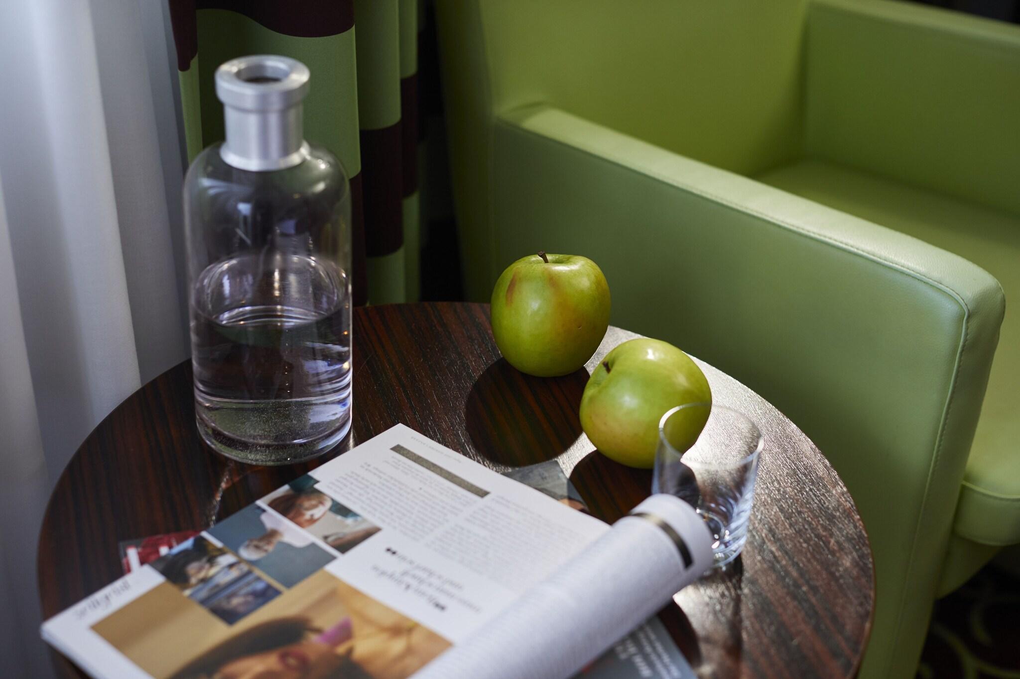 Double Deluxe King Bed