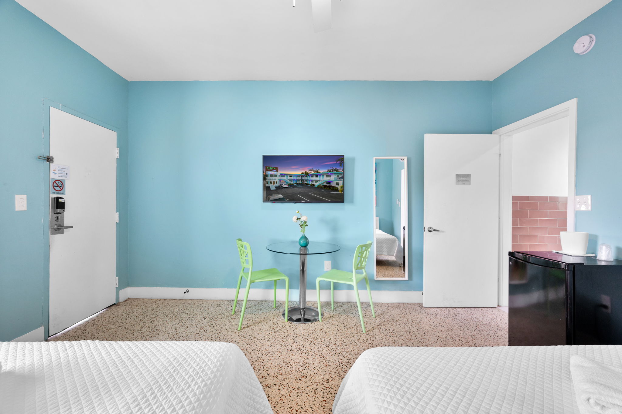 Quadruple with Double Bed