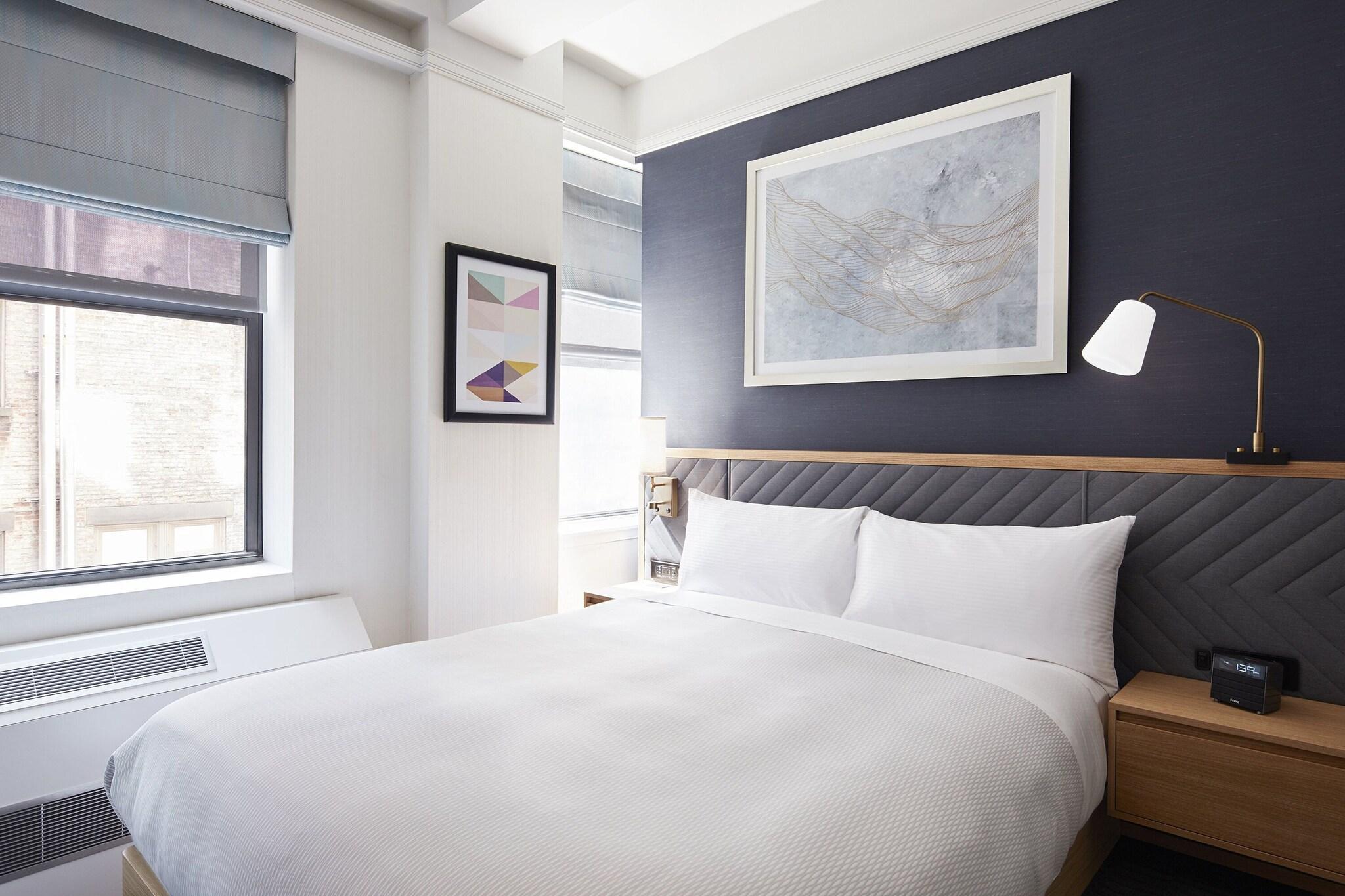 Double Club Queen Bed