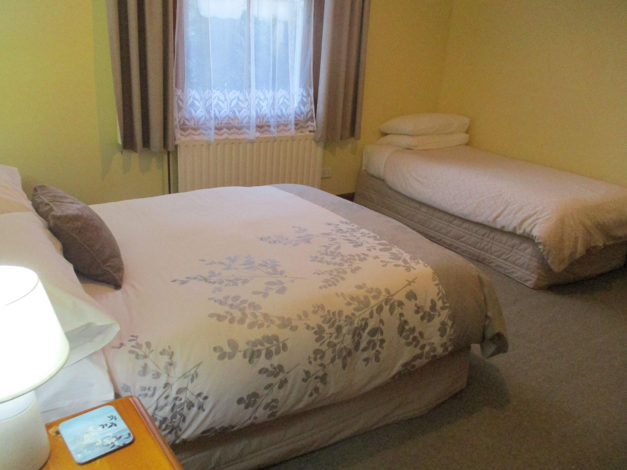 Double or Twin Two Beds