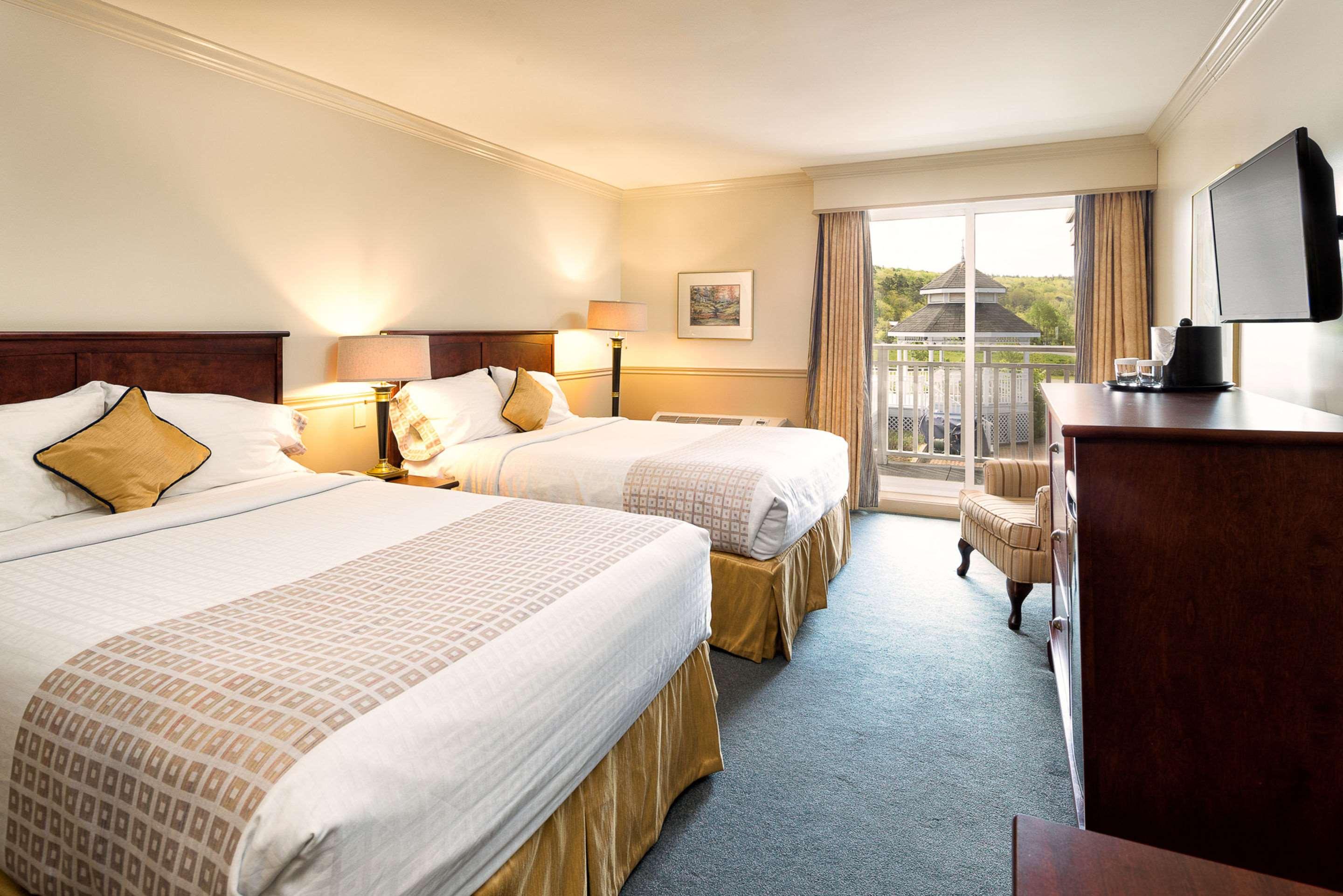 Double Two Double Beds Non Smoking