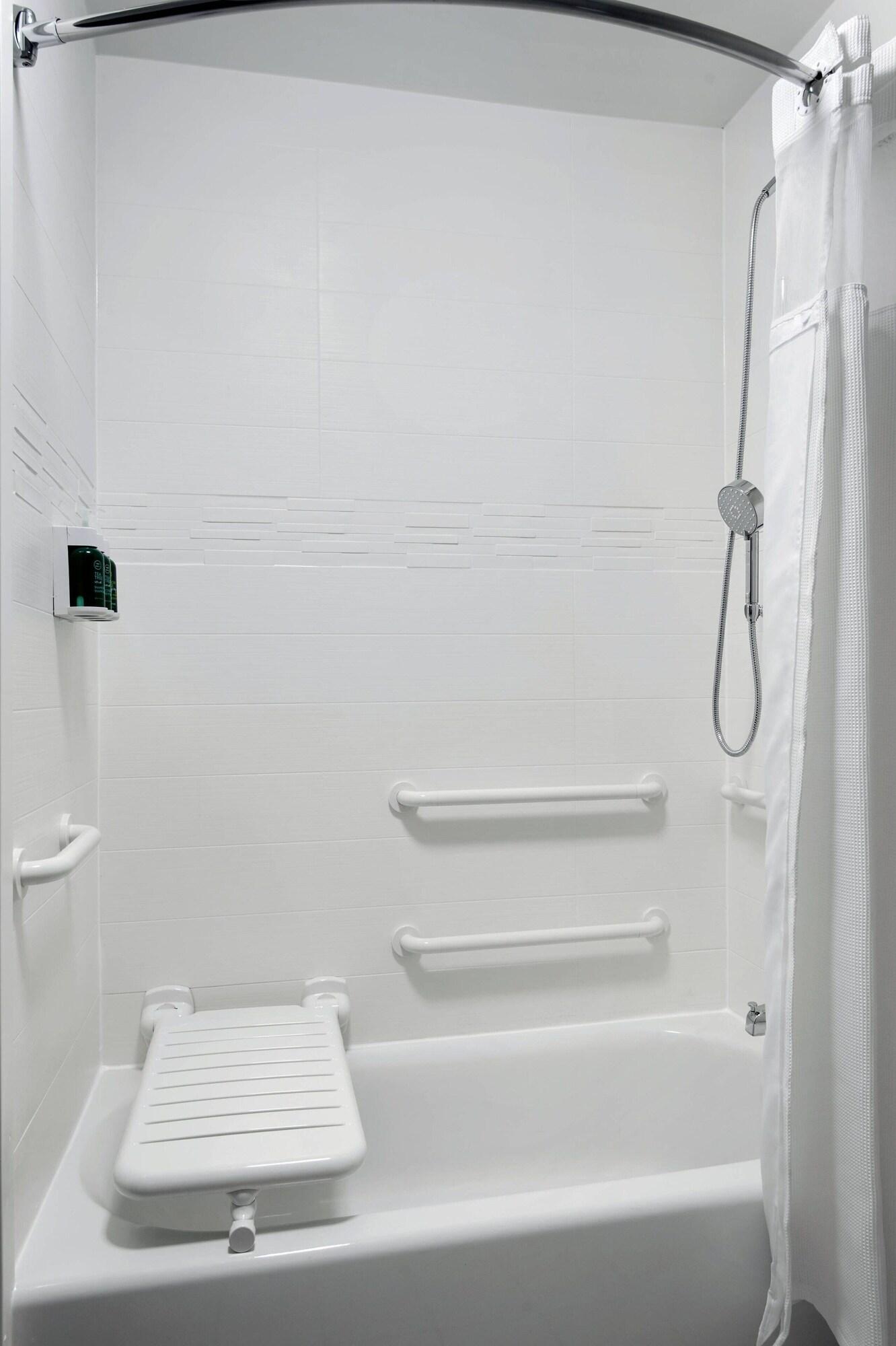 Suite Queen Size Bed