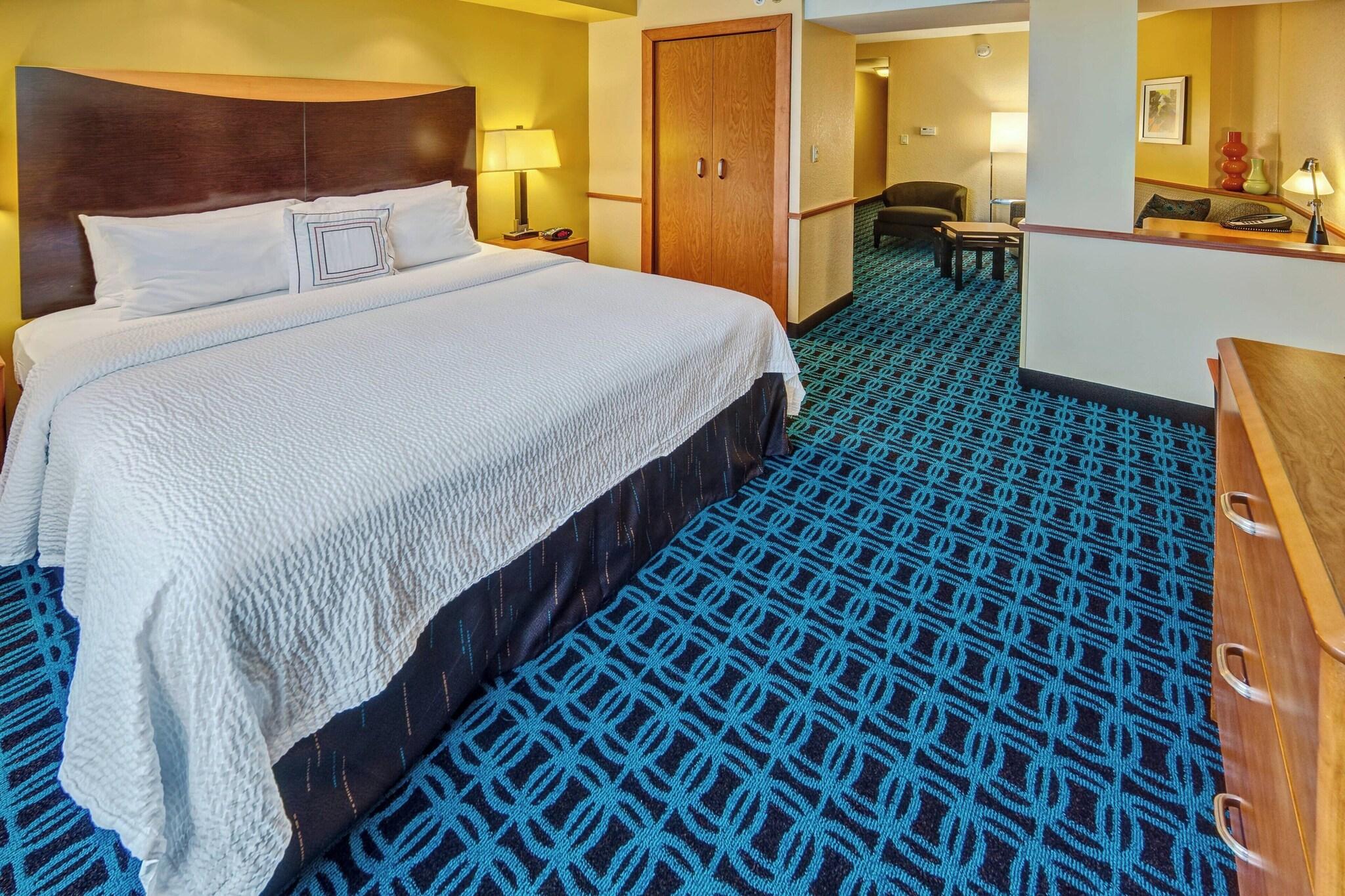 Studio King Size Bed