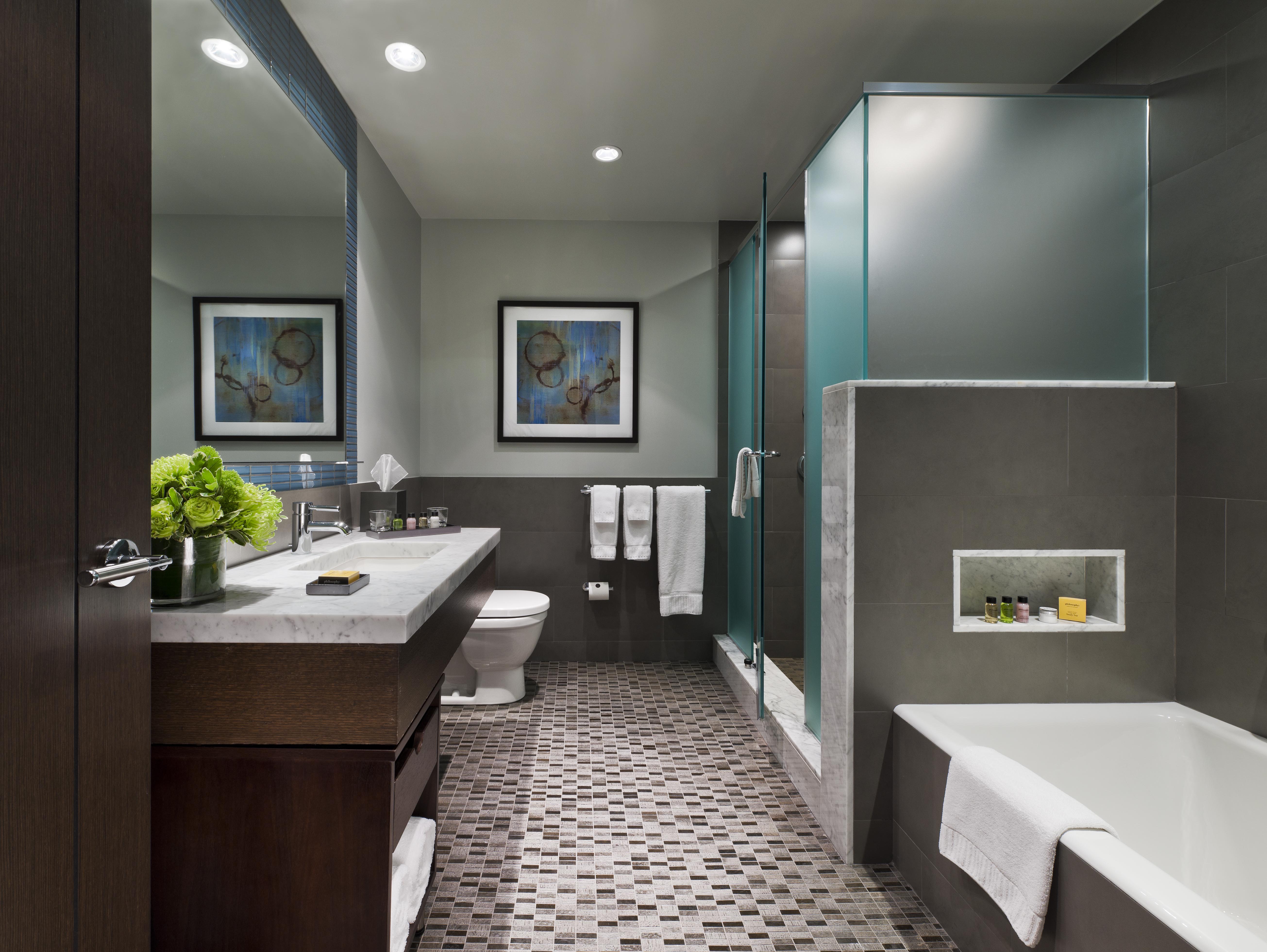 Suite Two Queen Beds