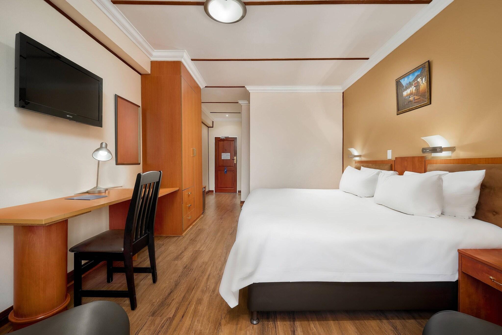 Double King Size Bed