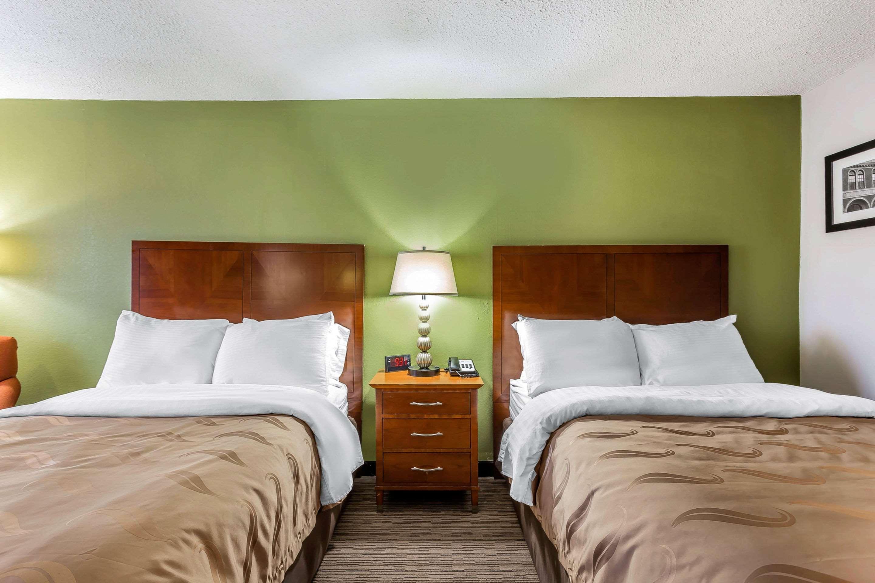 Quadruple Capacity 4