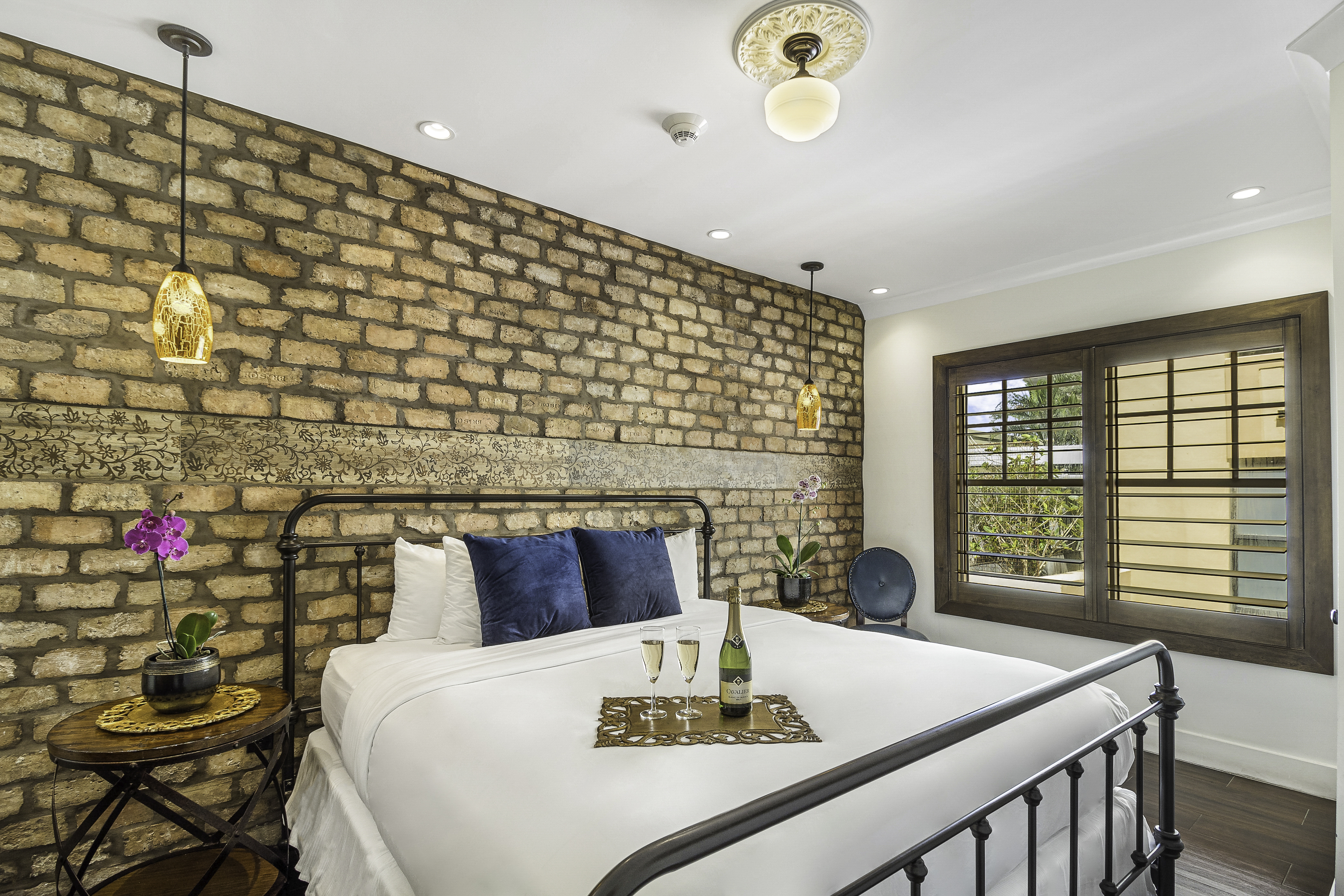 Double Classic King Bed