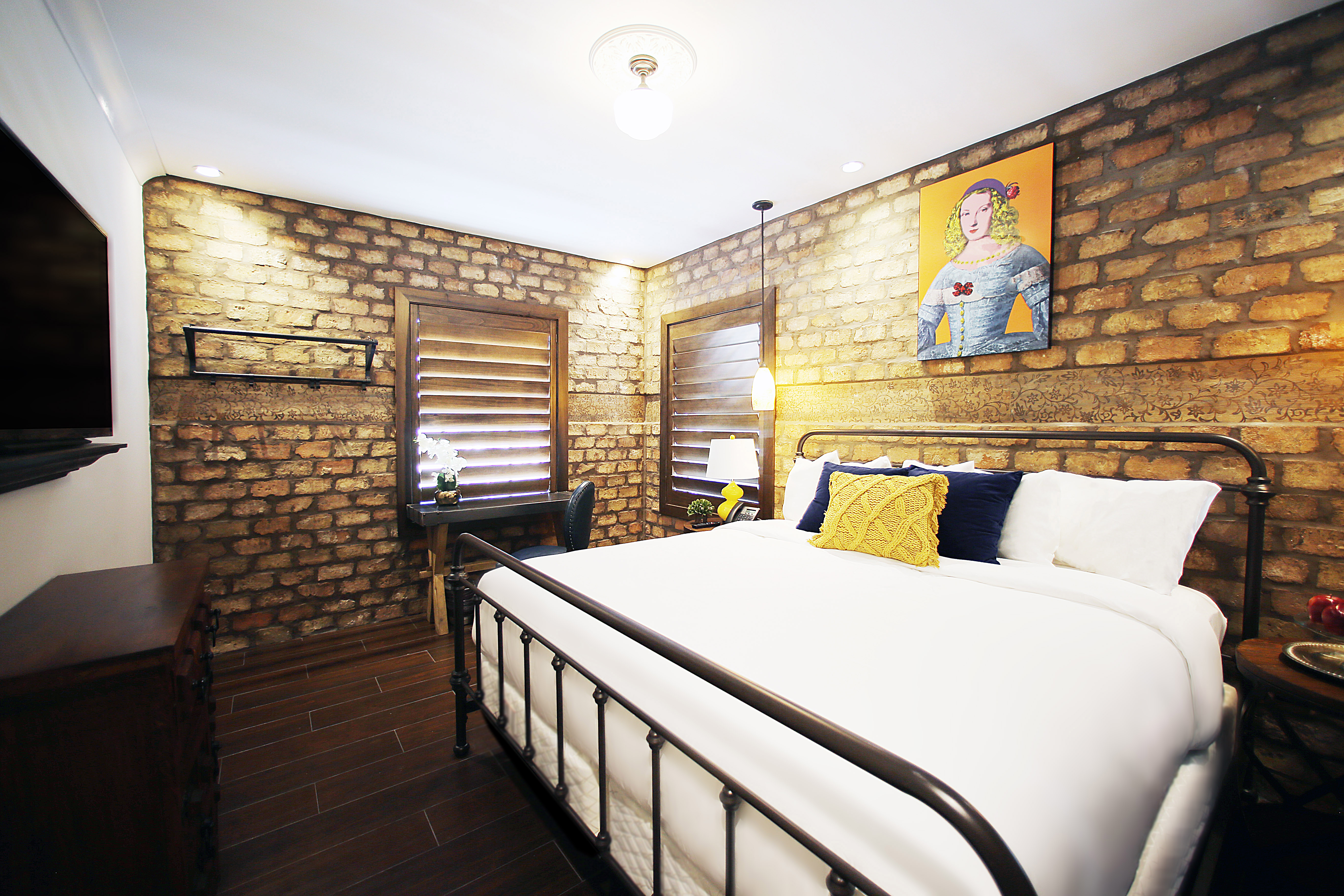 Double King Size Bed