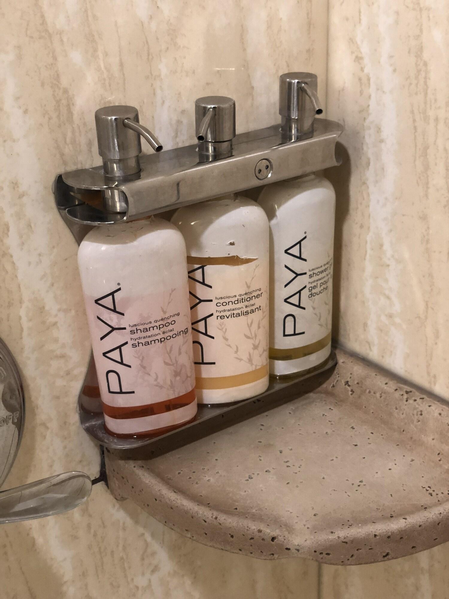 Family Room Three Beds