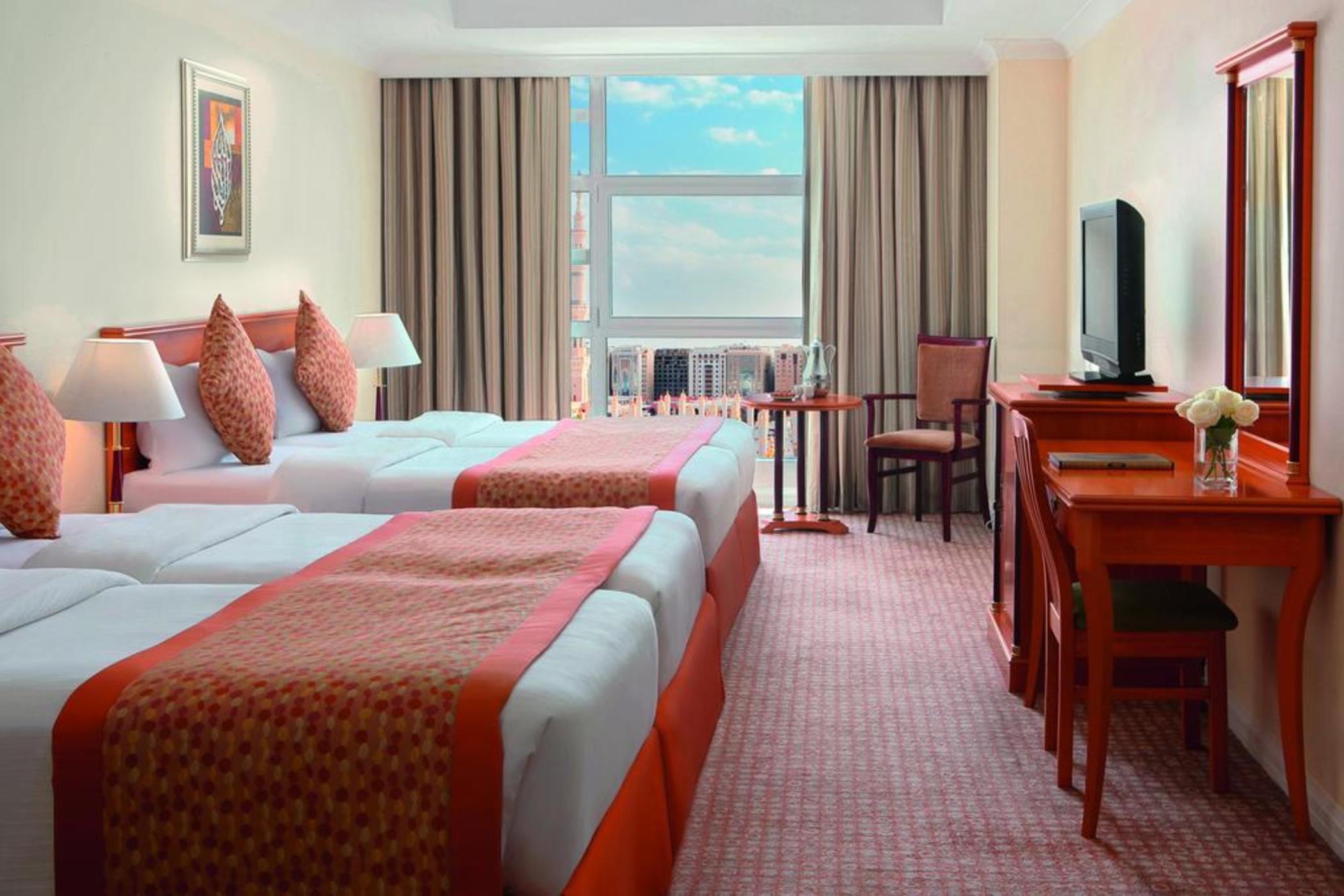 Quadruple Superior with Views