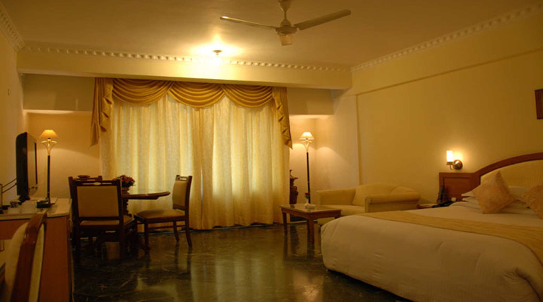 Double Executive Superior