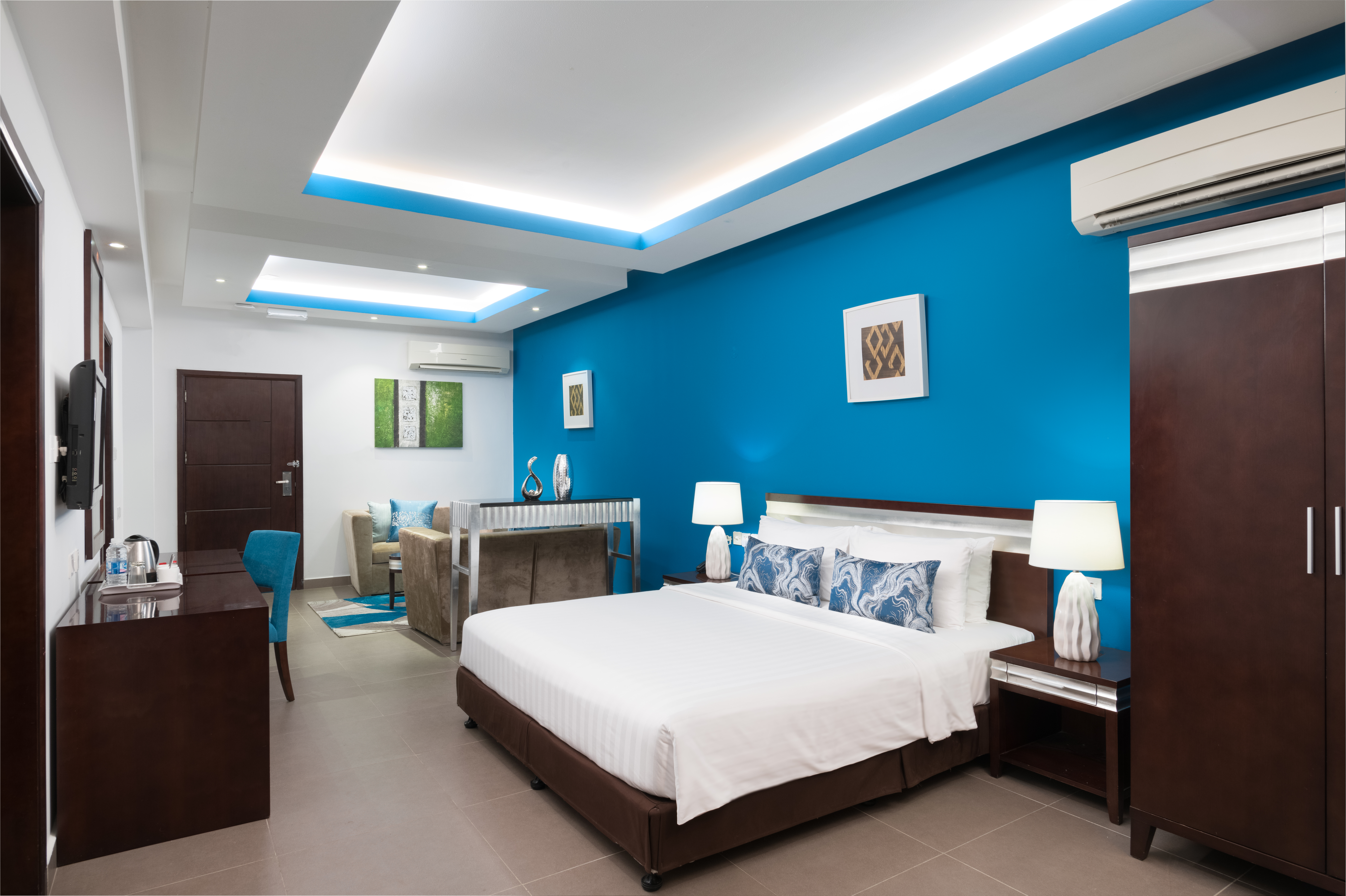 Suite Deluxe King Bed