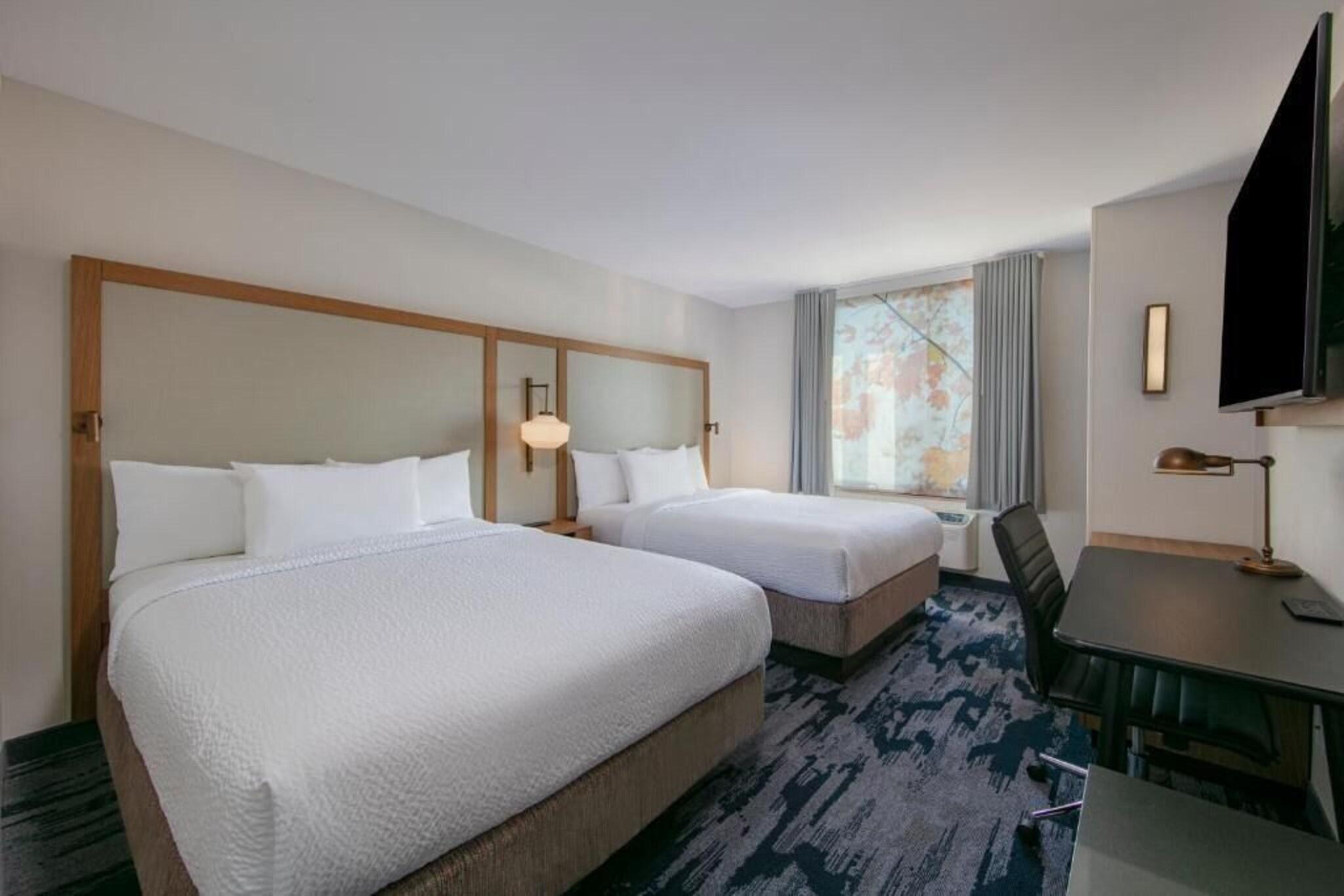 Quadruple Two Queen Beds