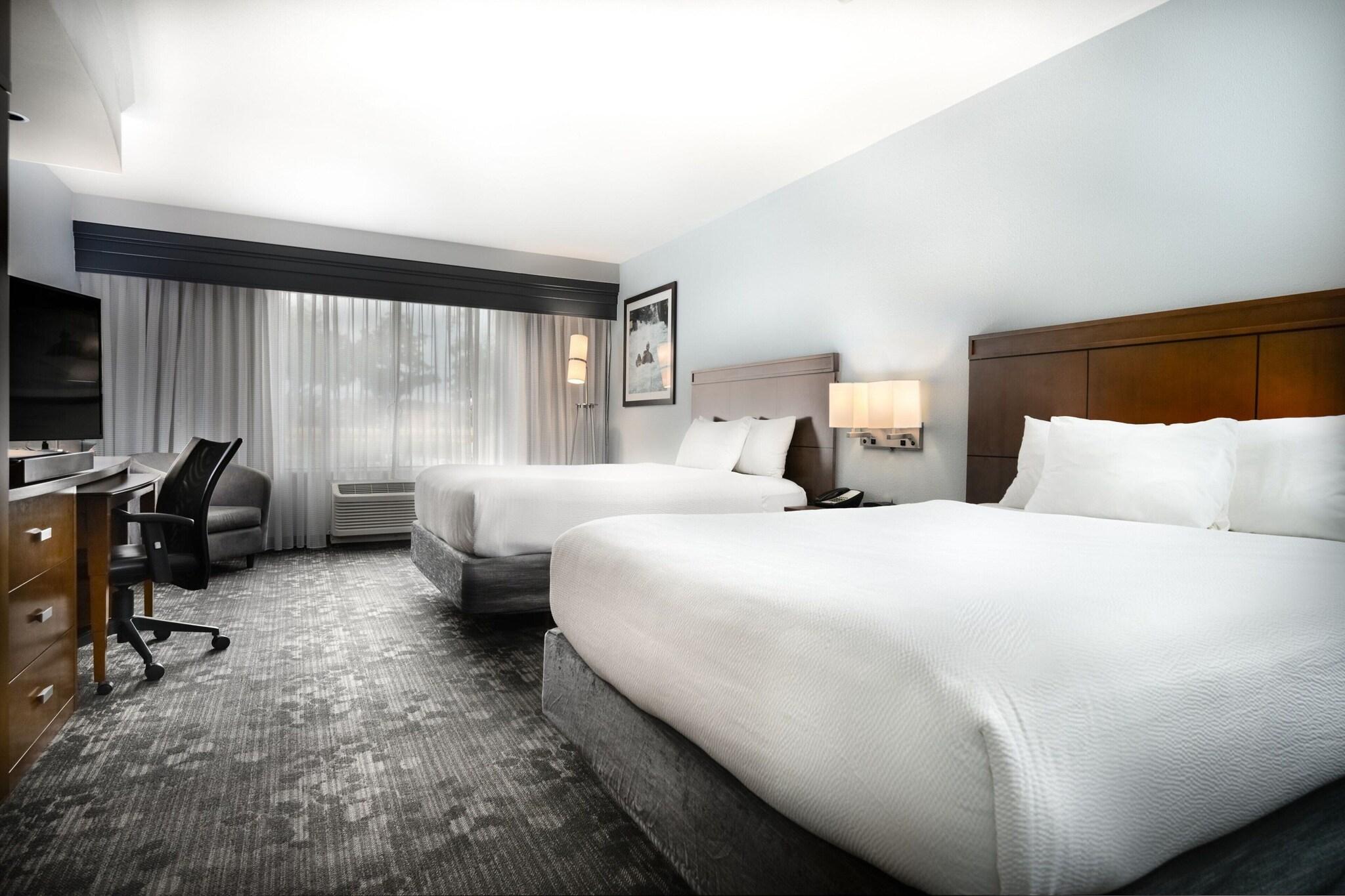 Double Two Queen Beds