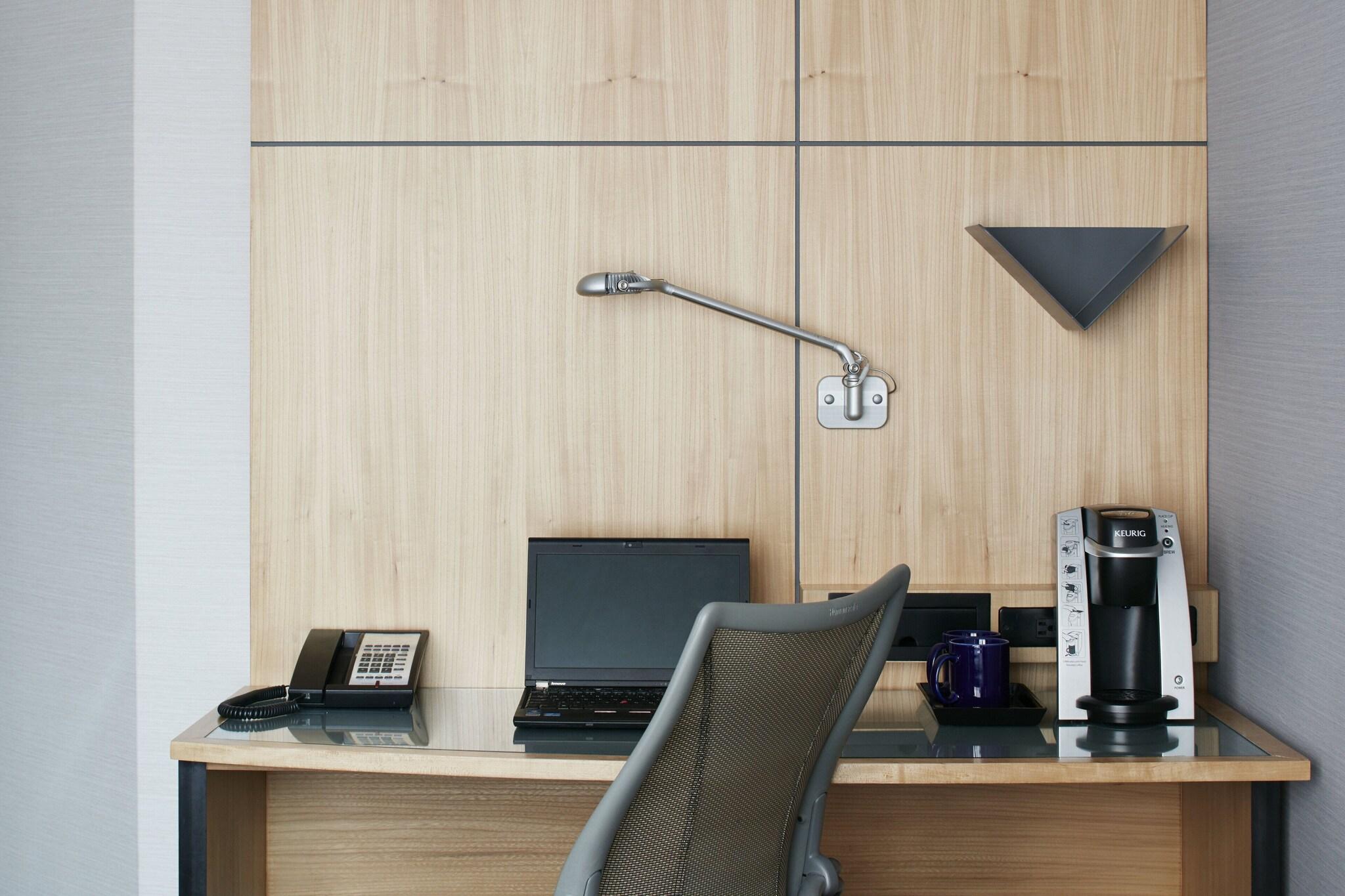 Family Room Two Queen Beds