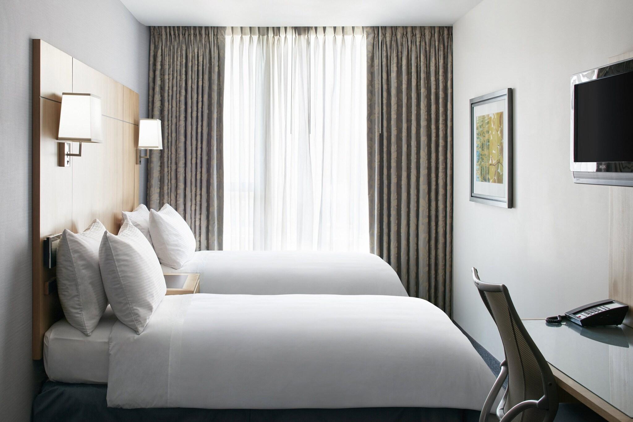 Family Room Three Beds