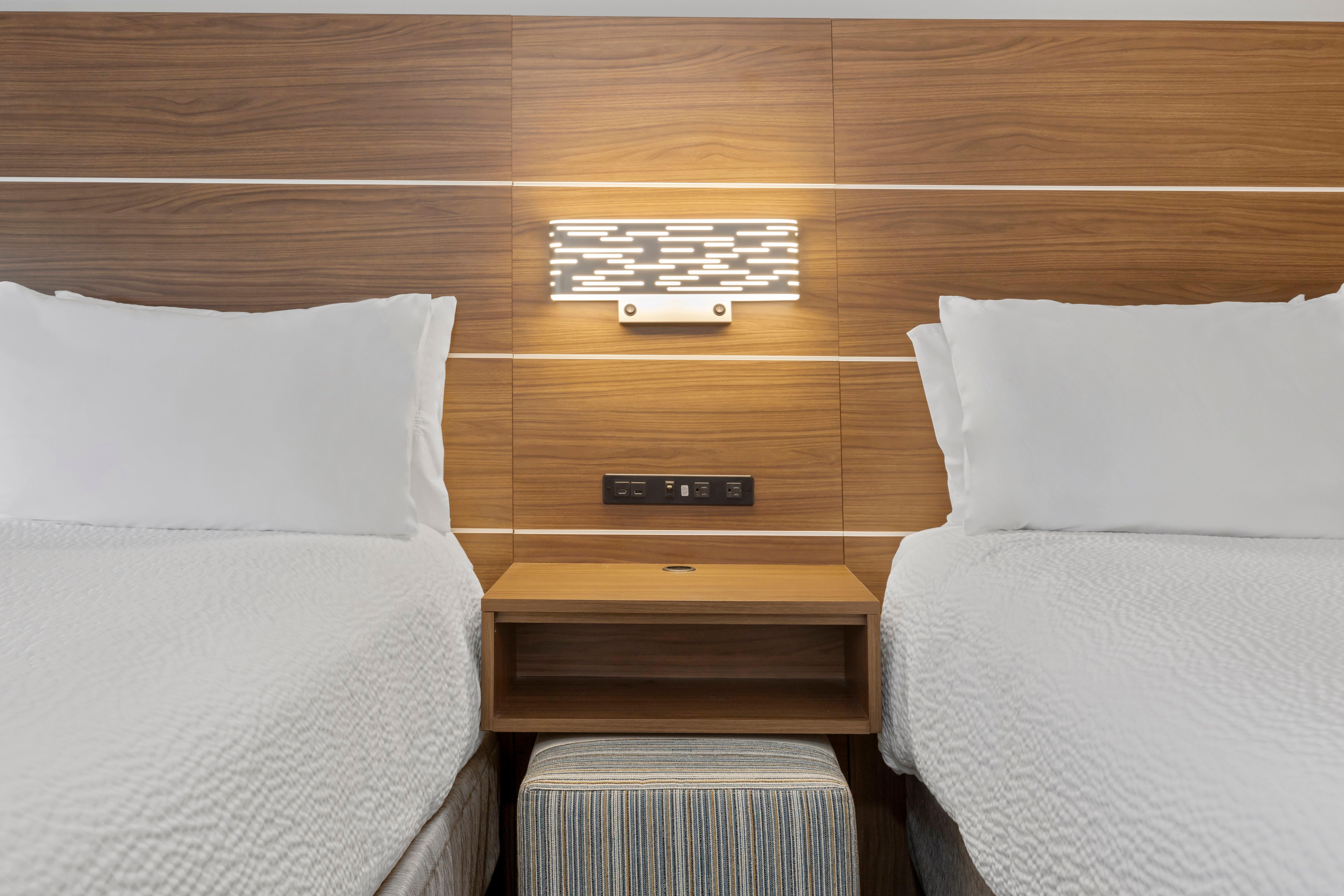 Suite Two Queen Beds