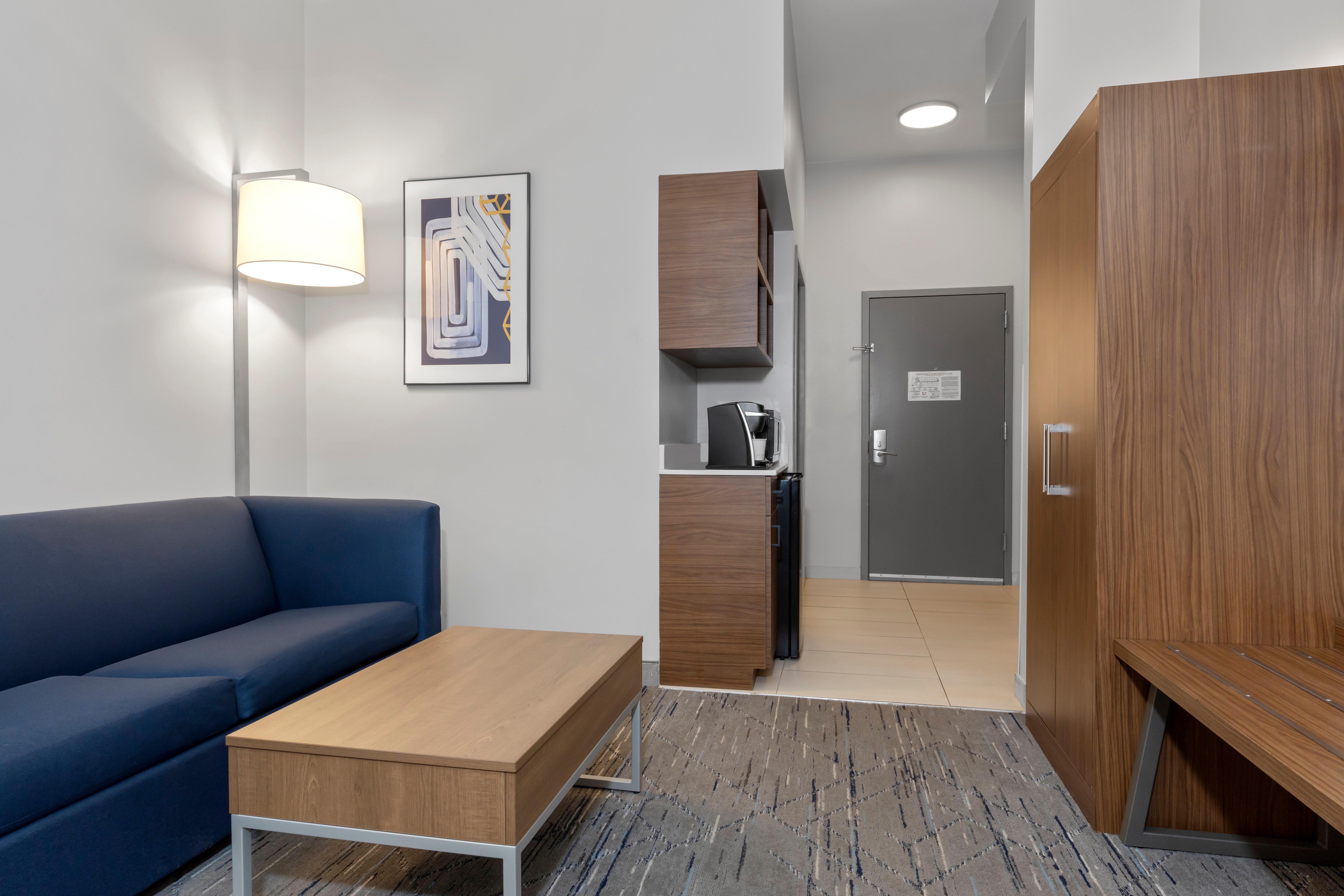 Suite Two Queen Beds