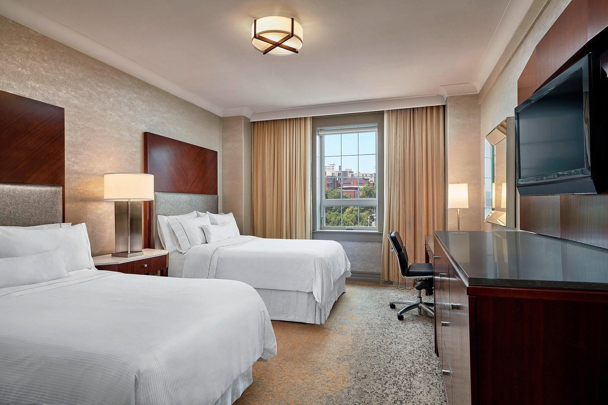 Quadruple Two Queen Beds