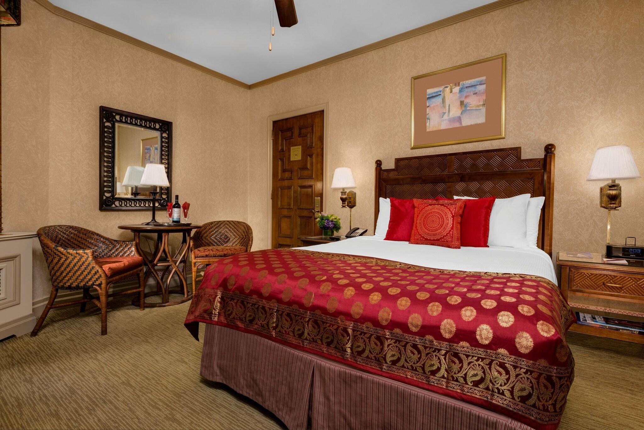 Double Deluxe Queen Bed