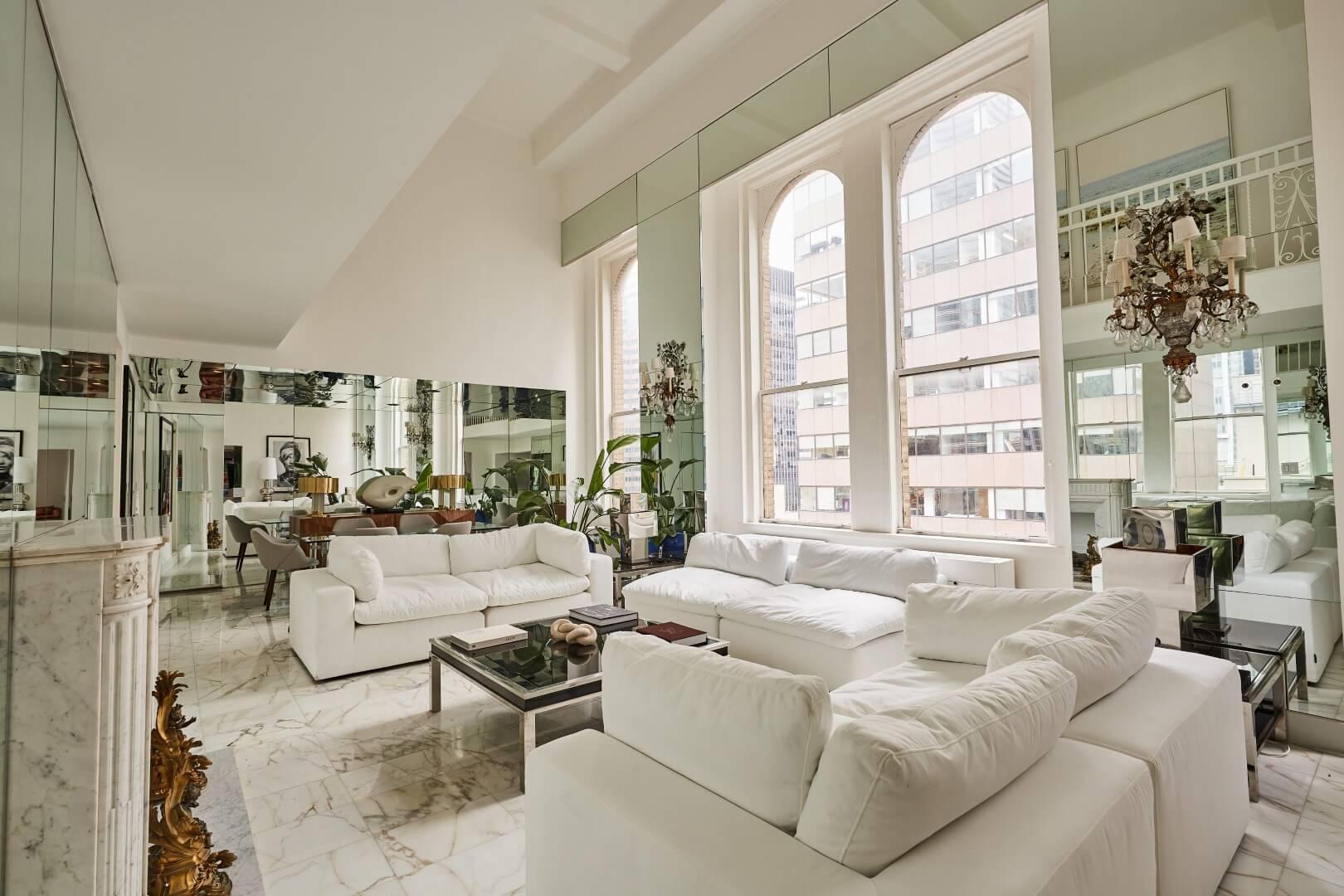 Room Penthouse