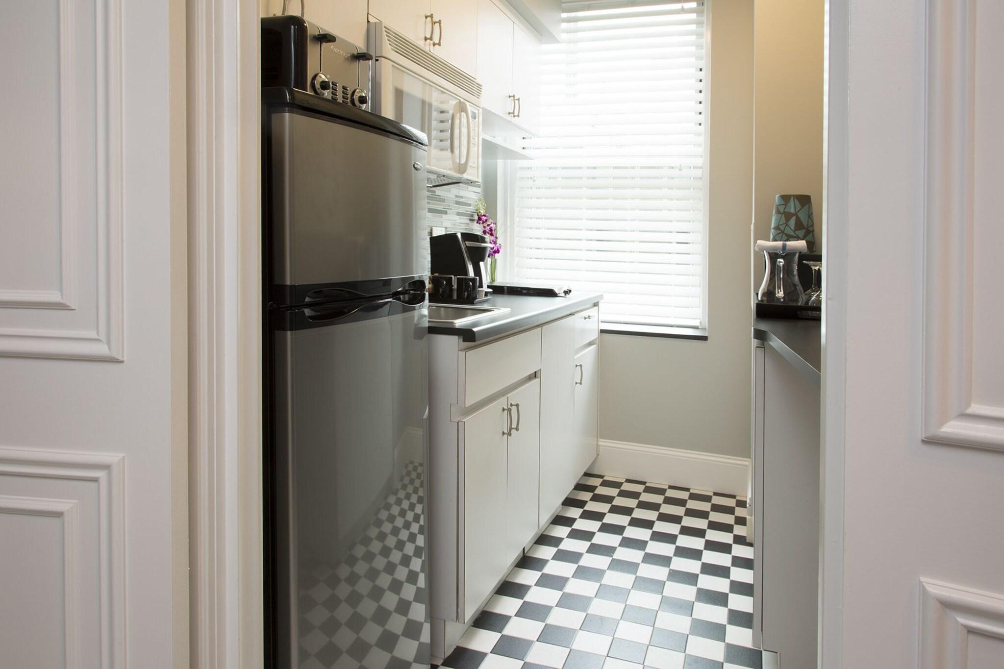 Suite Inner-king Size Bed