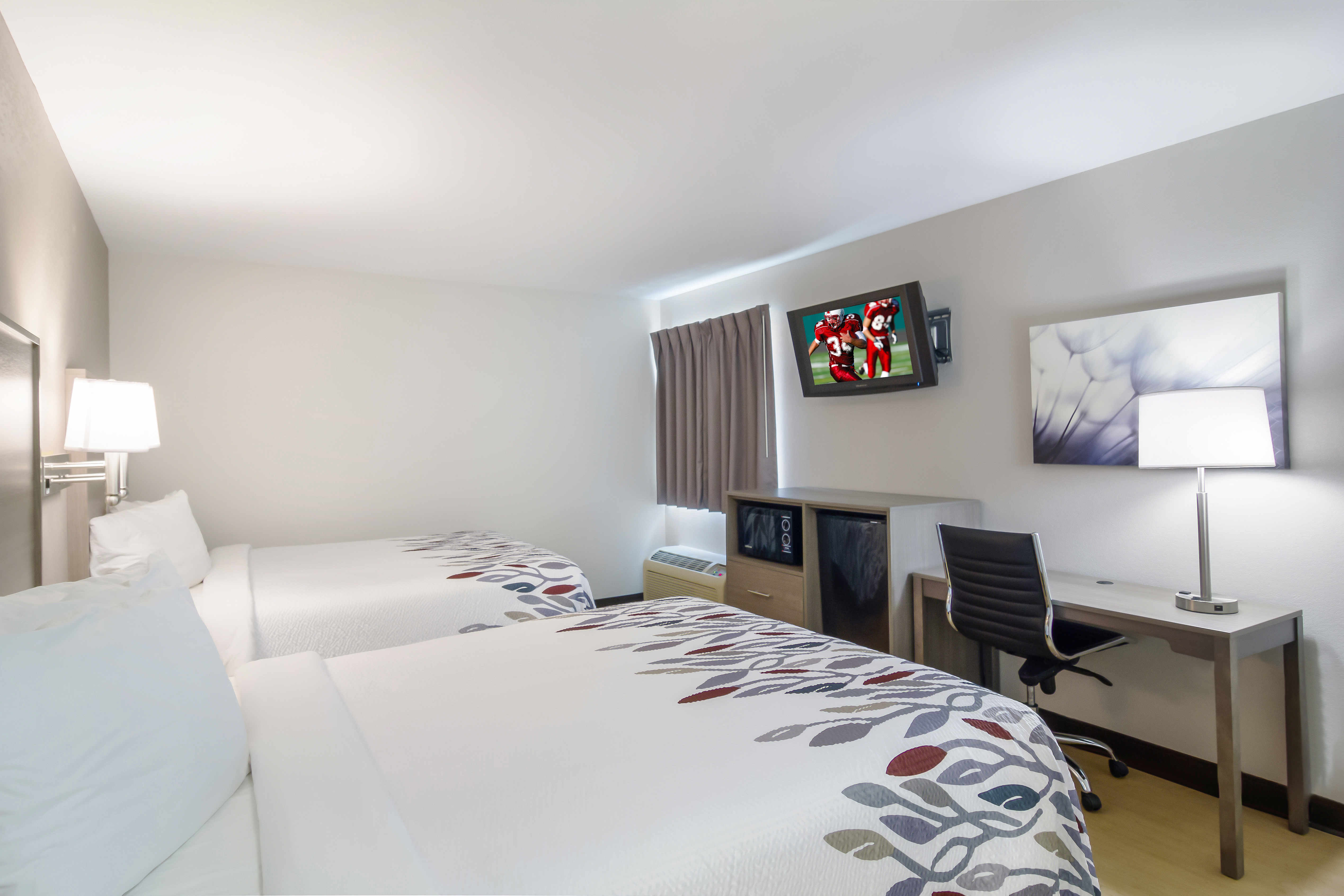 Twin Accessible-two Queen Beds