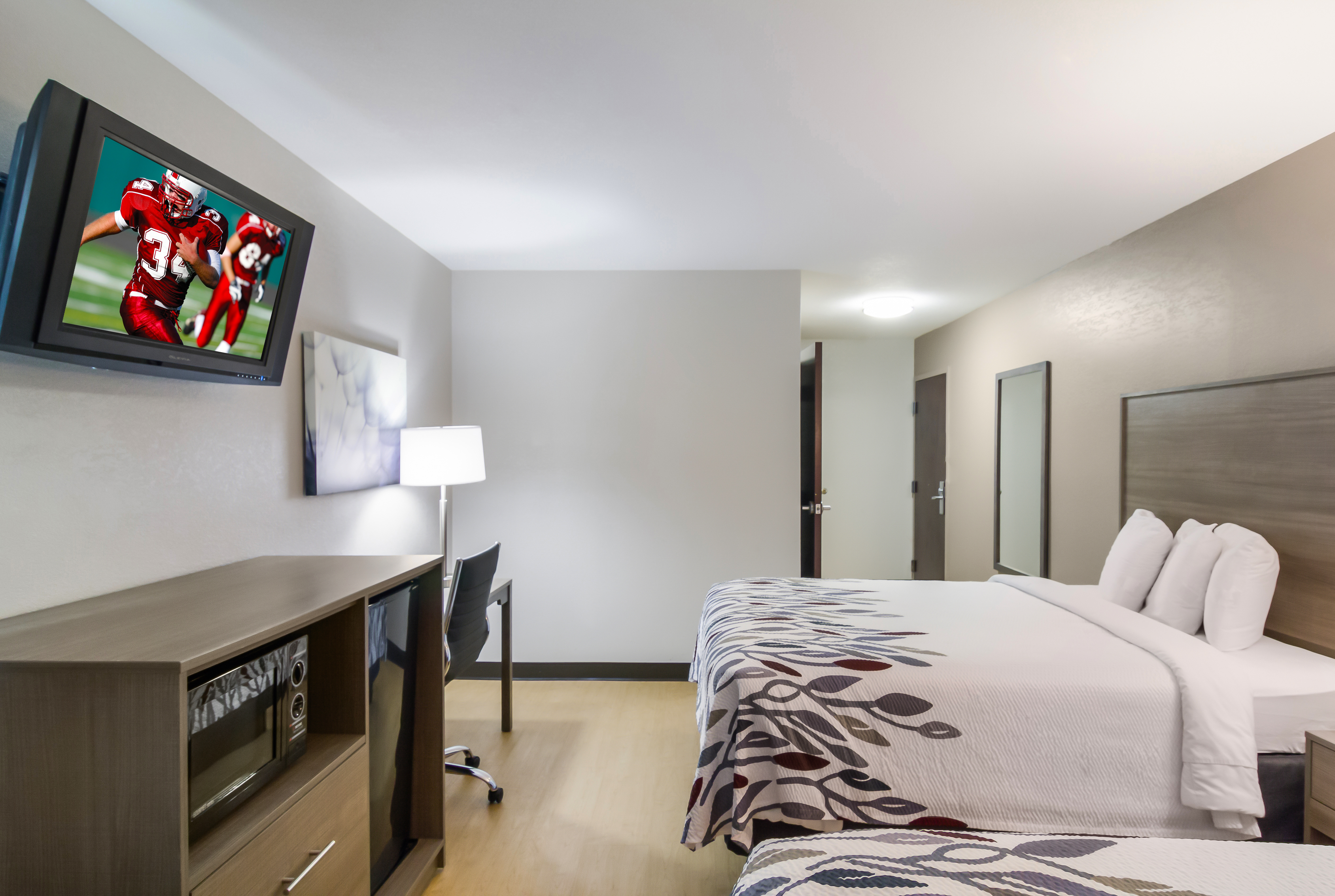 Twin Accessible-two Queen Beds