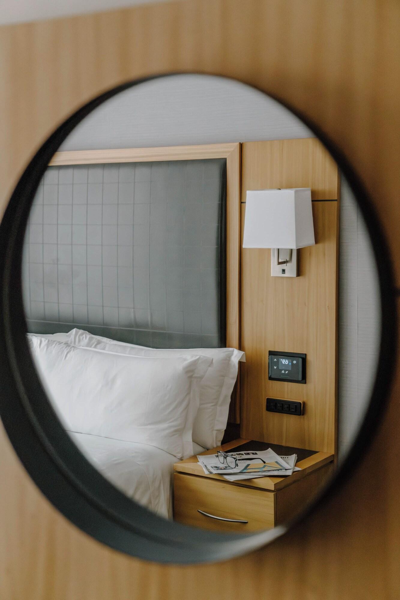 Double Queen Size Bed