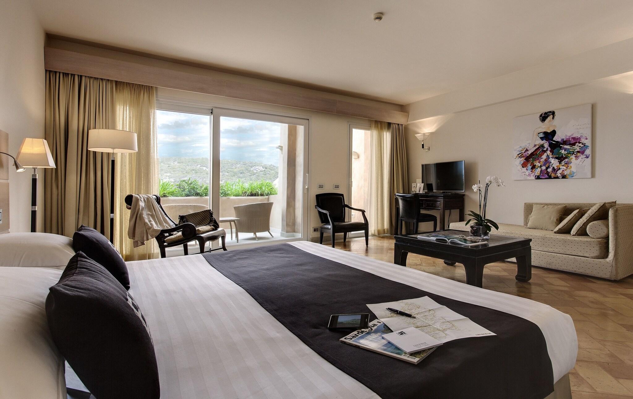 Junior Suite with Views