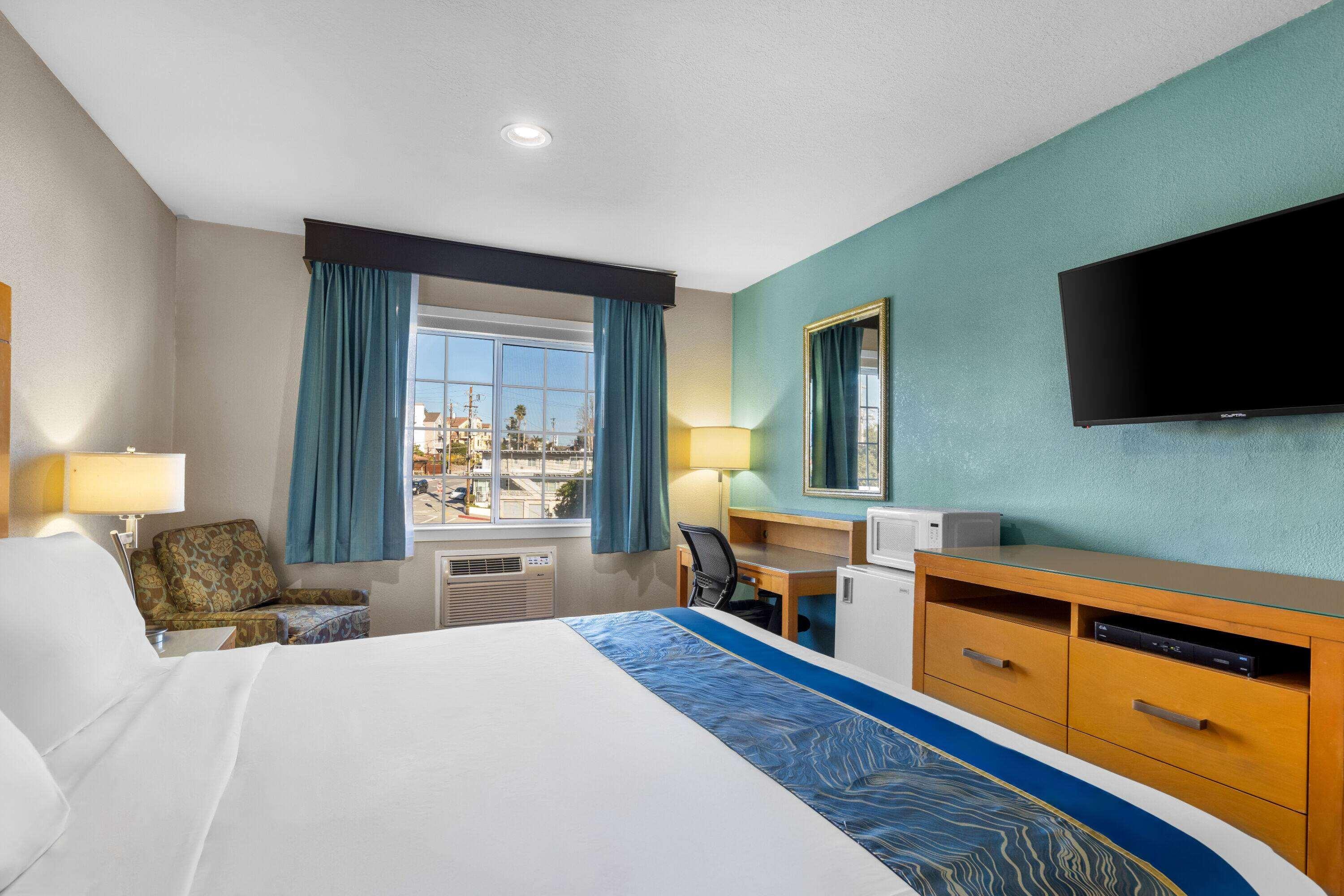 Studio King Bed Non Smoking