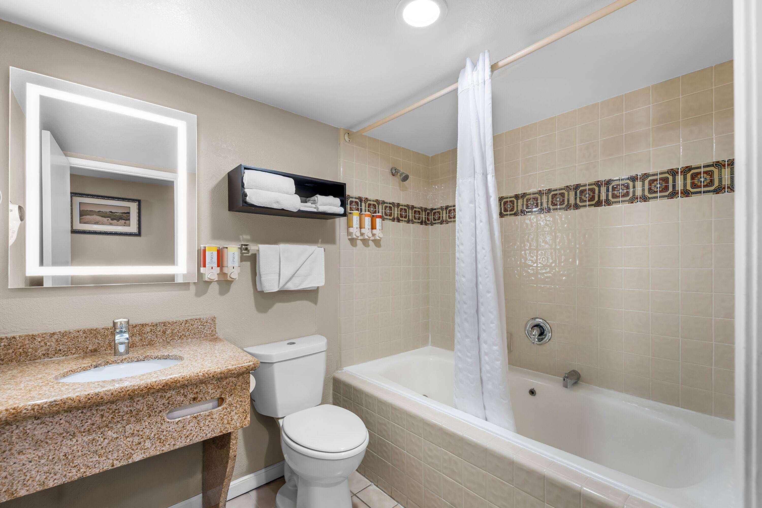 Studio King Bed Non Smoking