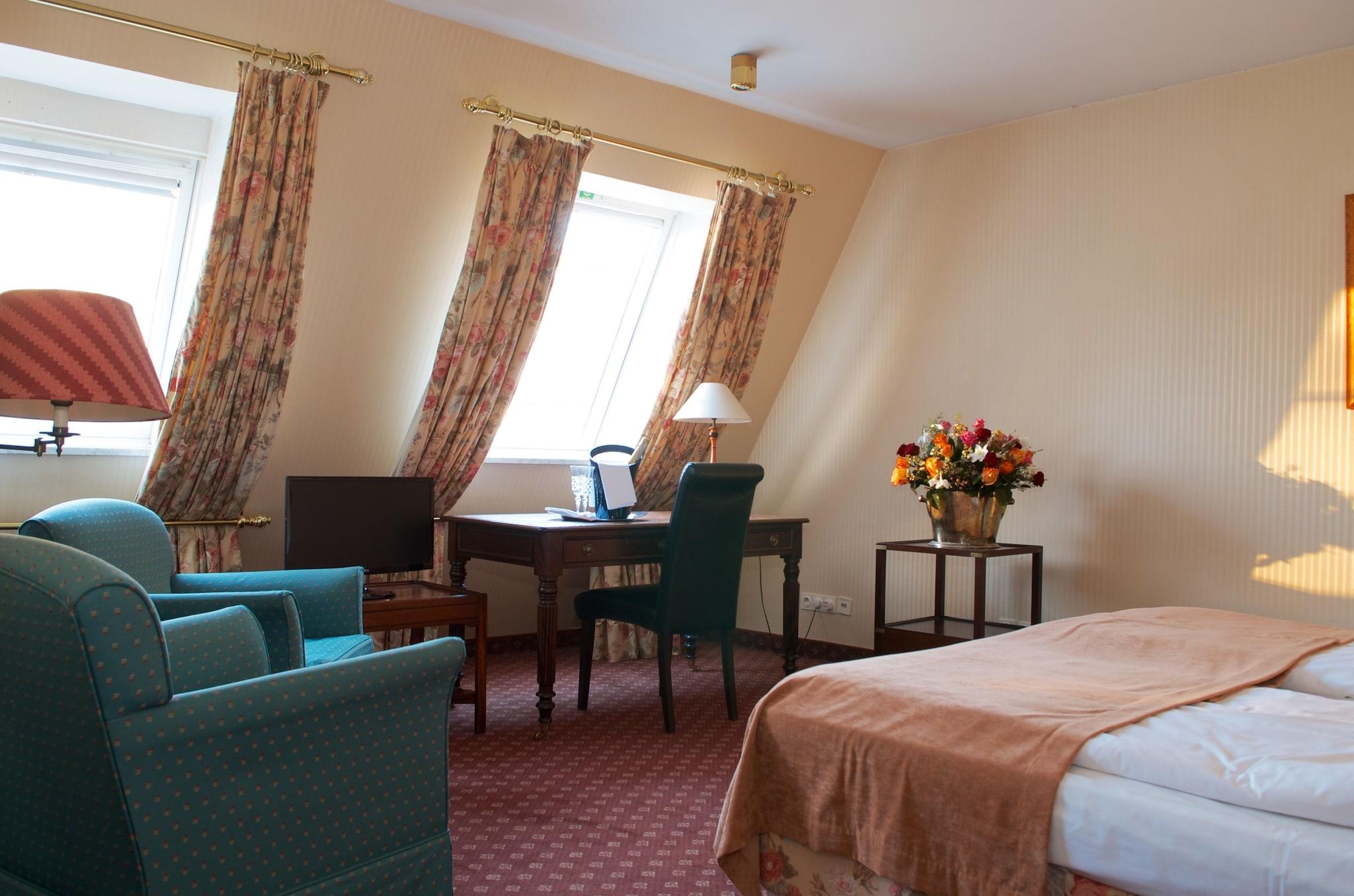 Junior Suite with Double Bed