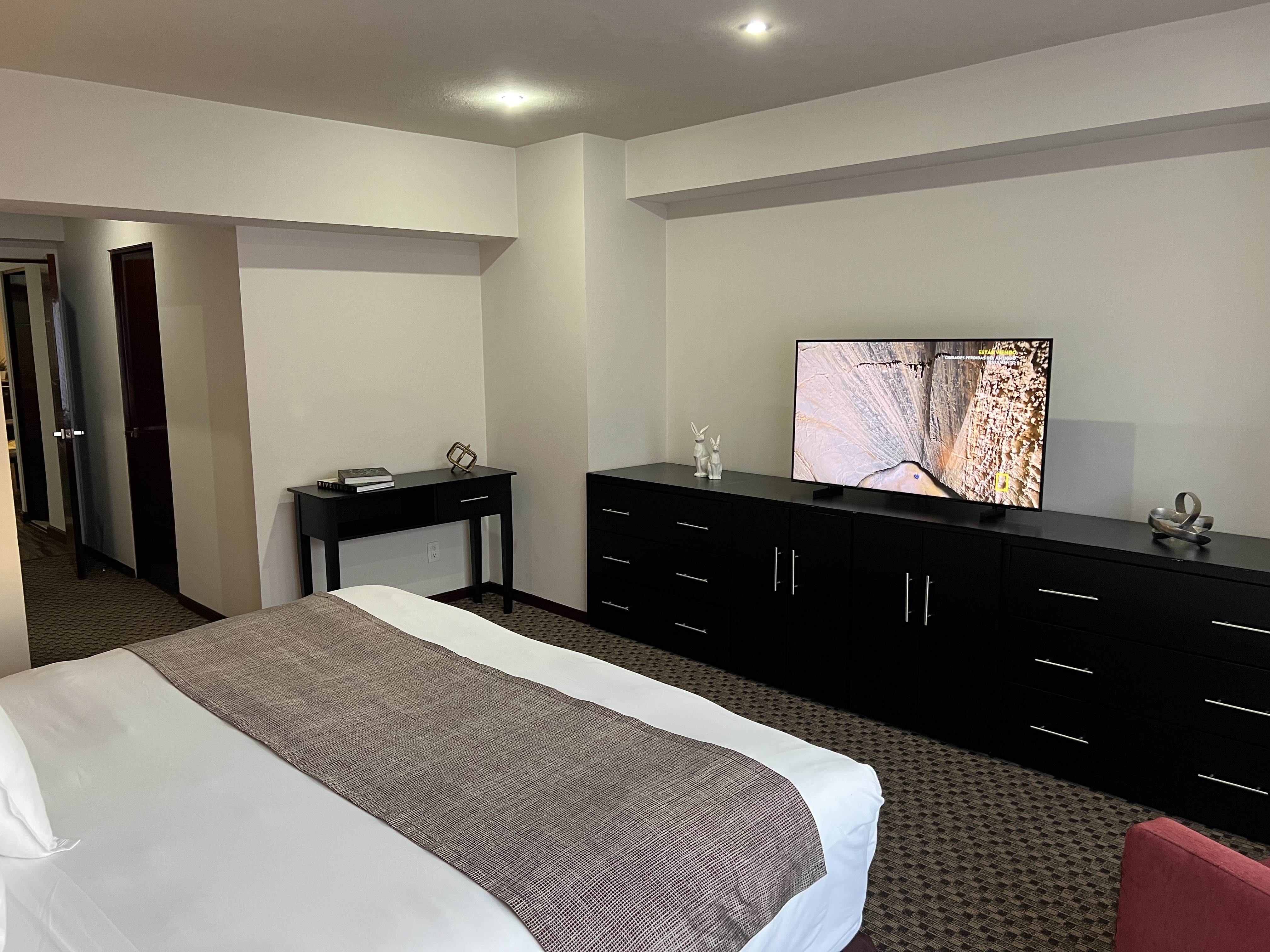 Apartment Two Bedrooms Two Bathrooms