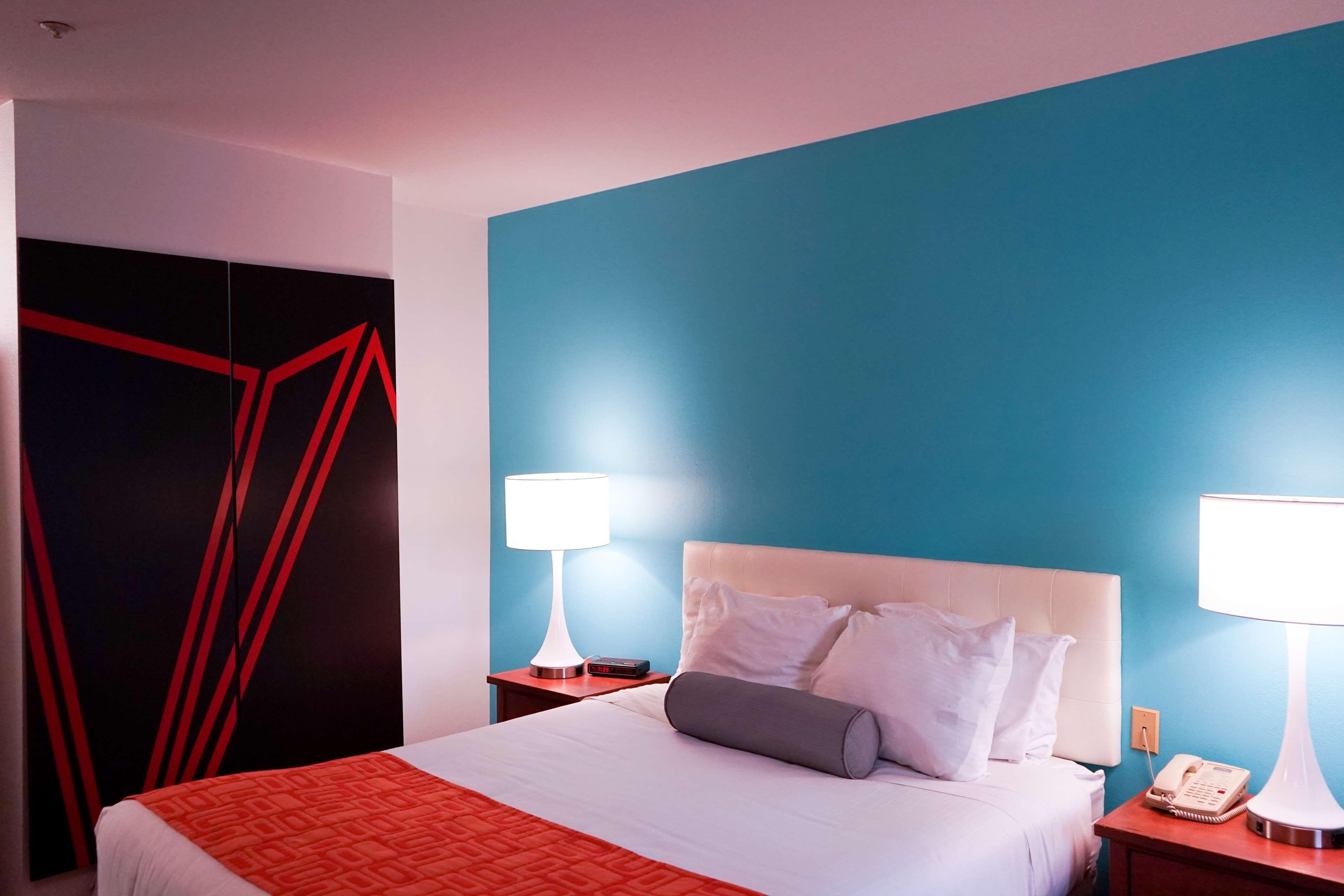 Double King Bed Non Smoking